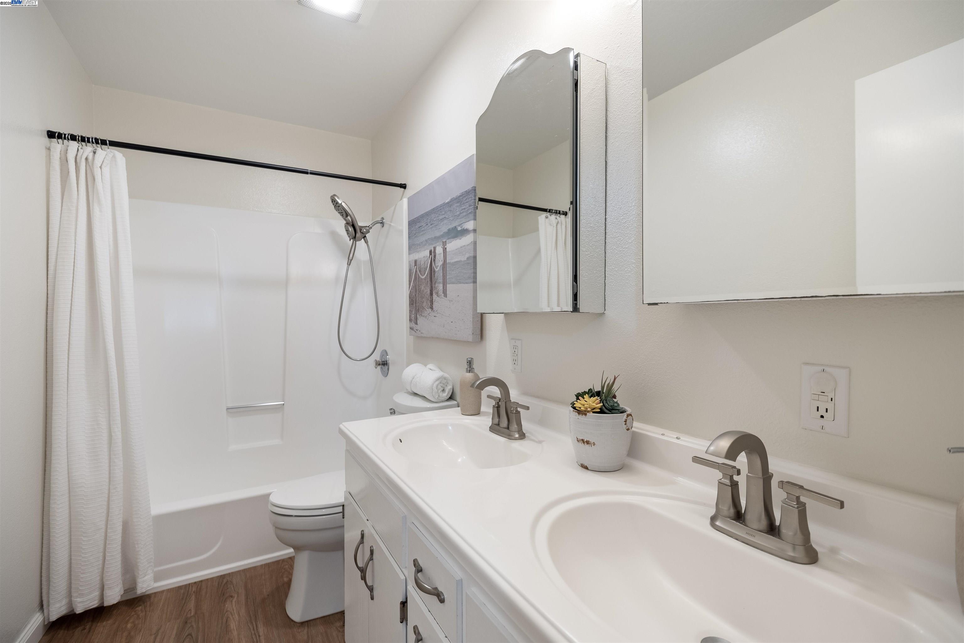 35344 Rutland Ct, Newark, California 94560, 5 Bedrooms Bedrooms, 8 Rooms Rooms,3 BathroomsBathrooms,Residential,For Sale,35344 Rutland Ct,41105755