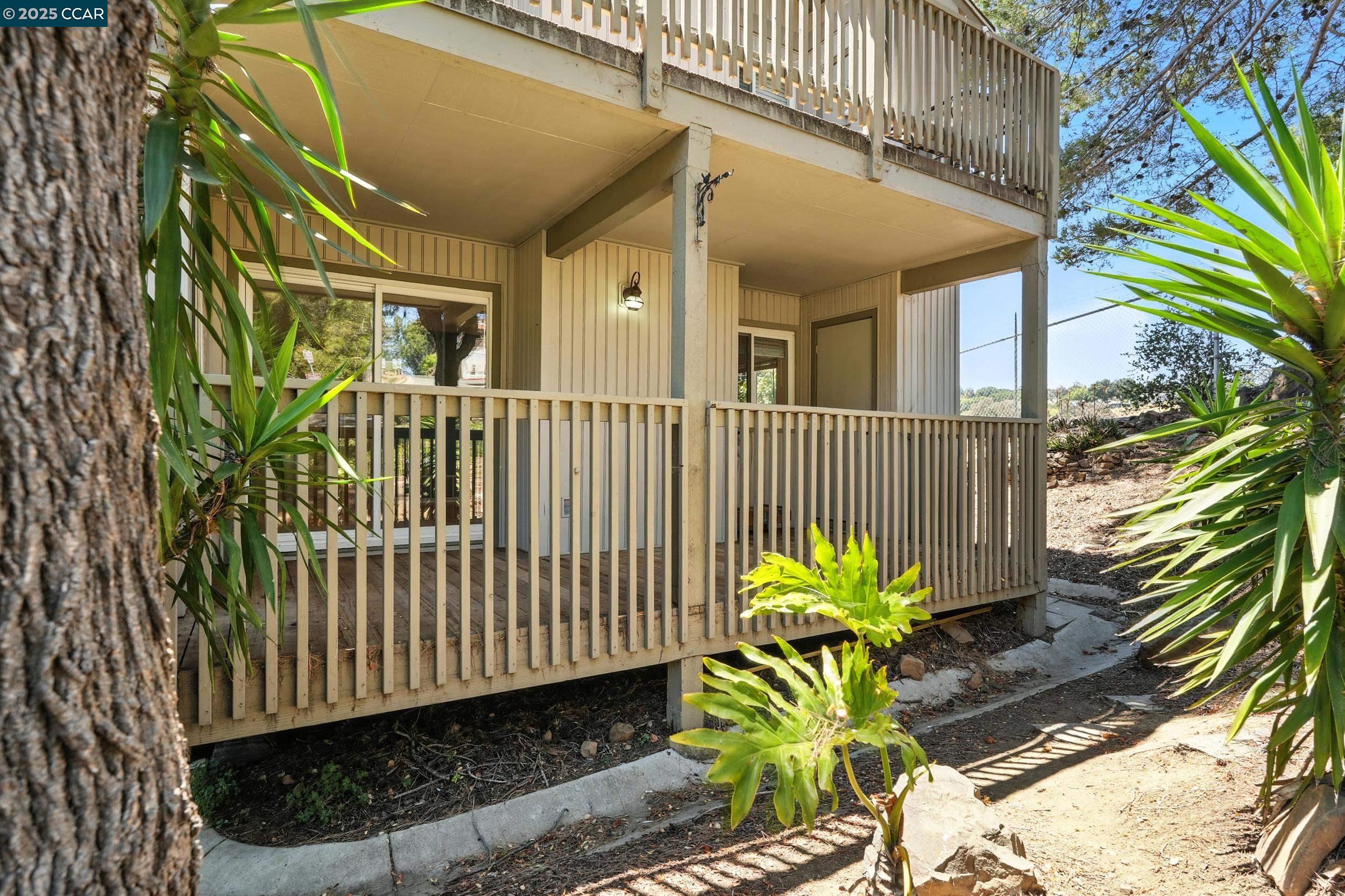 115 Lands End Ct, Vallejo, California 94591, 2 Bedrooms Bedrooms, 5 Rooms Rooms,1 BathroomBathrooms,Residential,For Sale,115 Lands End Ct,41105756