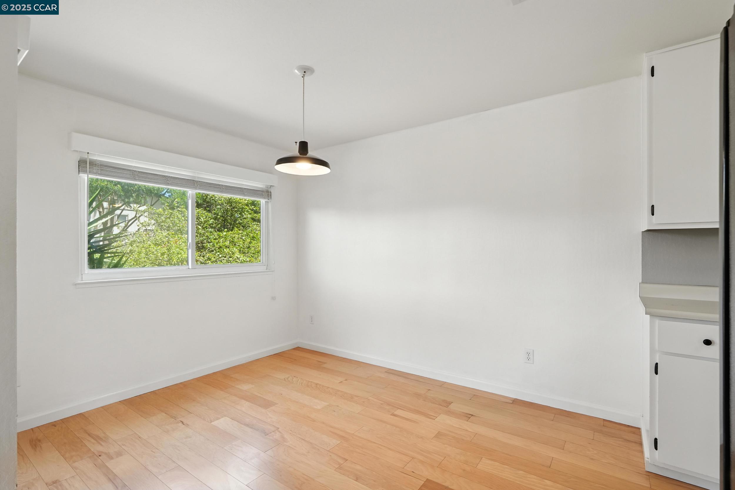 115 Lands End Ct, Vallejo, California 94591, 2 Bedrooms Bedrooms, 5 Rooms Rooms,1 BathroomBathrooms,Residential,For Sale,115 Lands End Ct,41105756