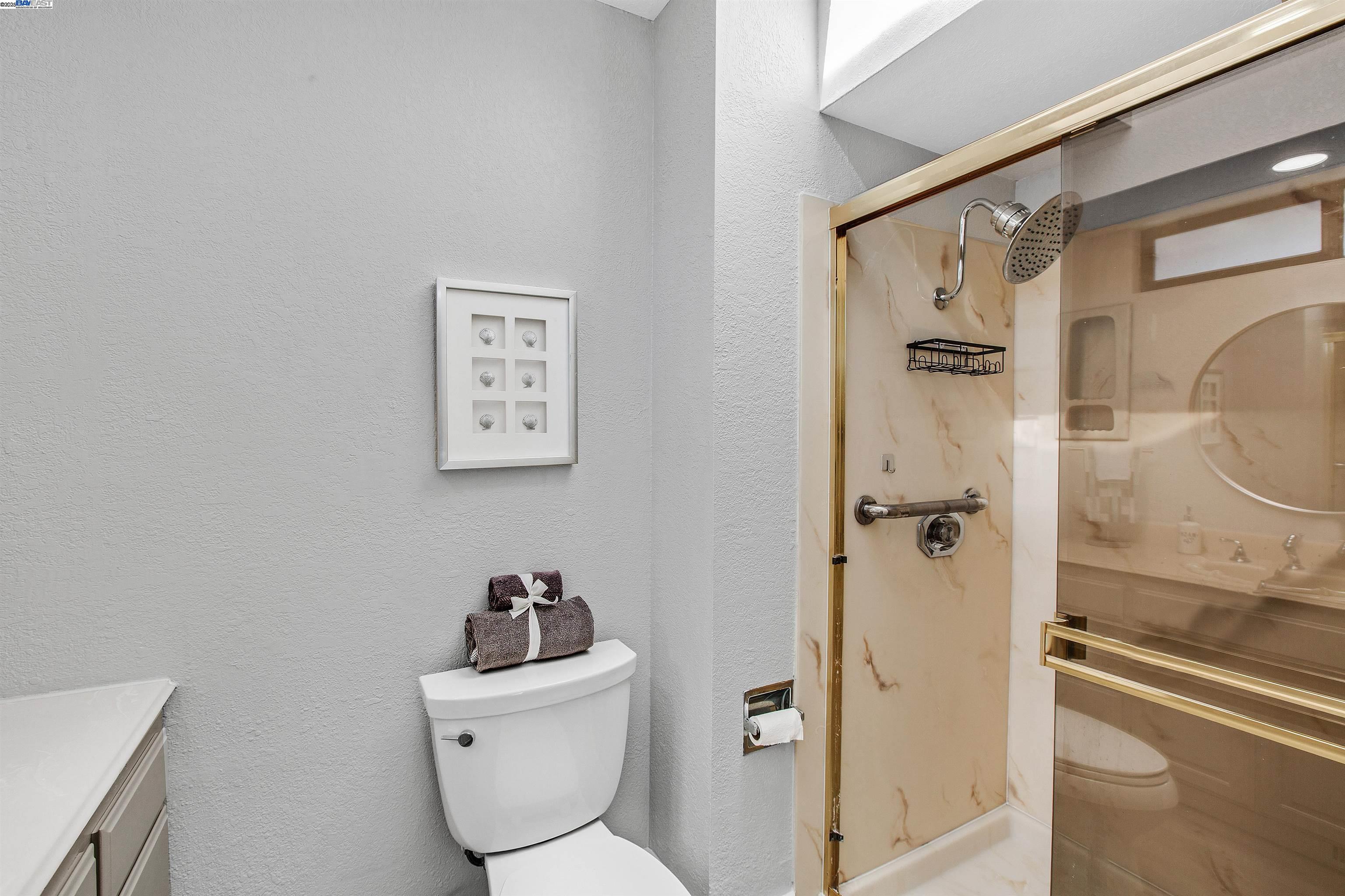 Detail Gallery Image 30 of 57 For 2560 Phelan Avenue, Hayward,  CA 94545 - 4 Beds | 3 Baths