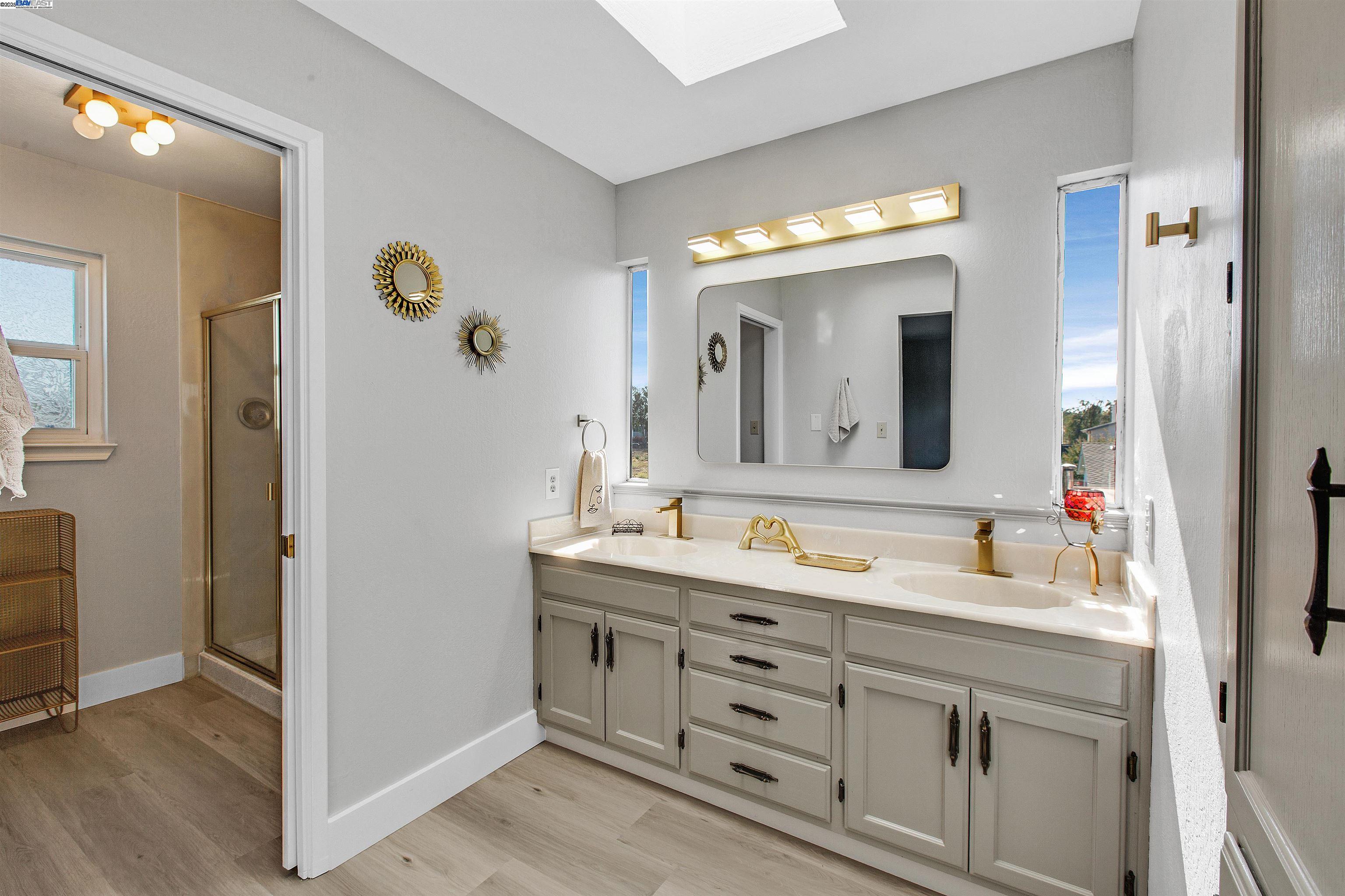 Detail Gallery Image 37 of 57 For 2560 Phelan Avenue, Hayward,  CA 94545 - 4 Beds | 3 Baths