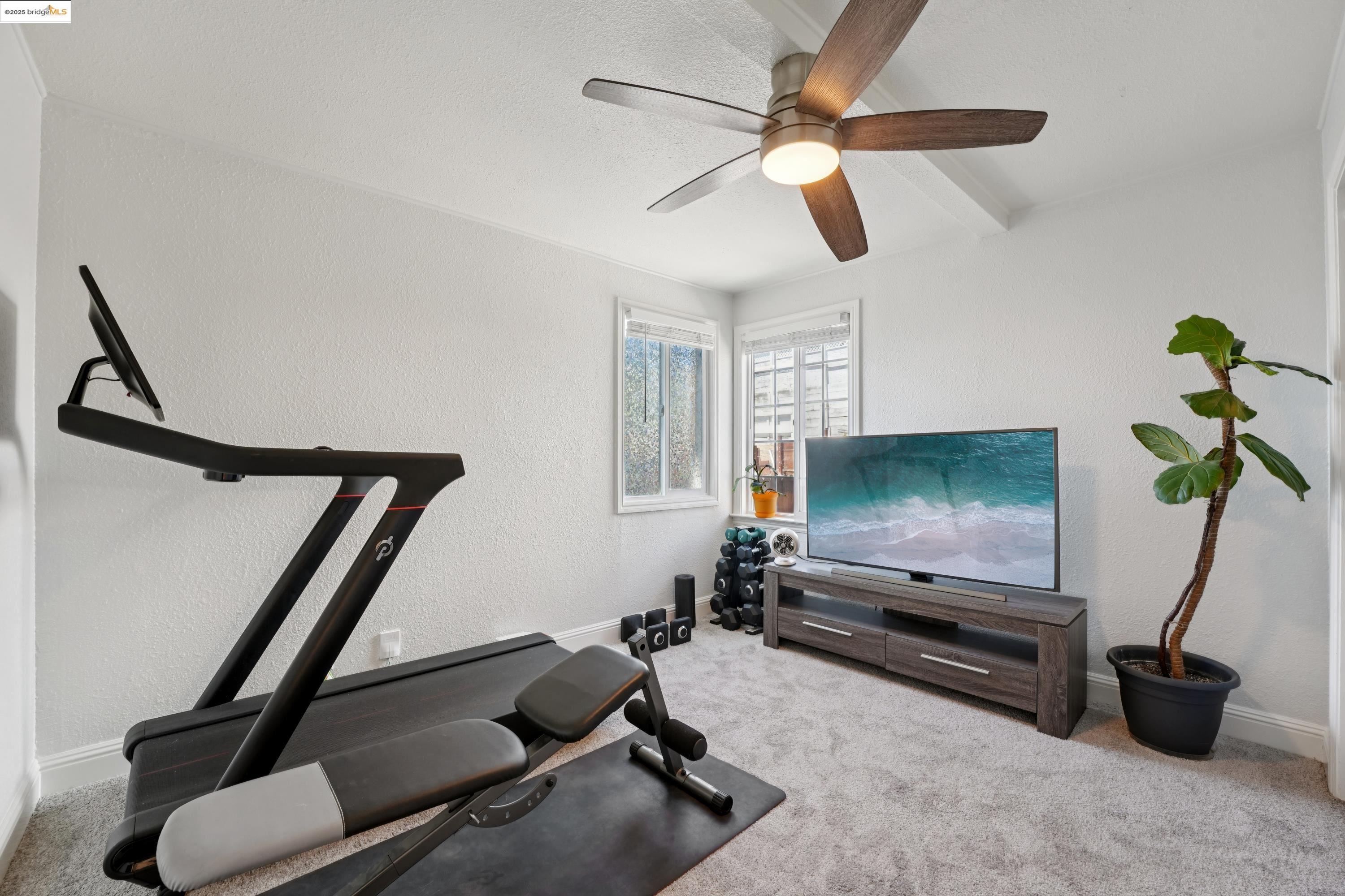 17324 Ehle St, Castro Valley, California 94546, 4 Bedrooms Bedrooms, 6 Rooms Rooms,2 BathroomsBathrooms,Residential,For Sale,17324 Ehle St,41105759