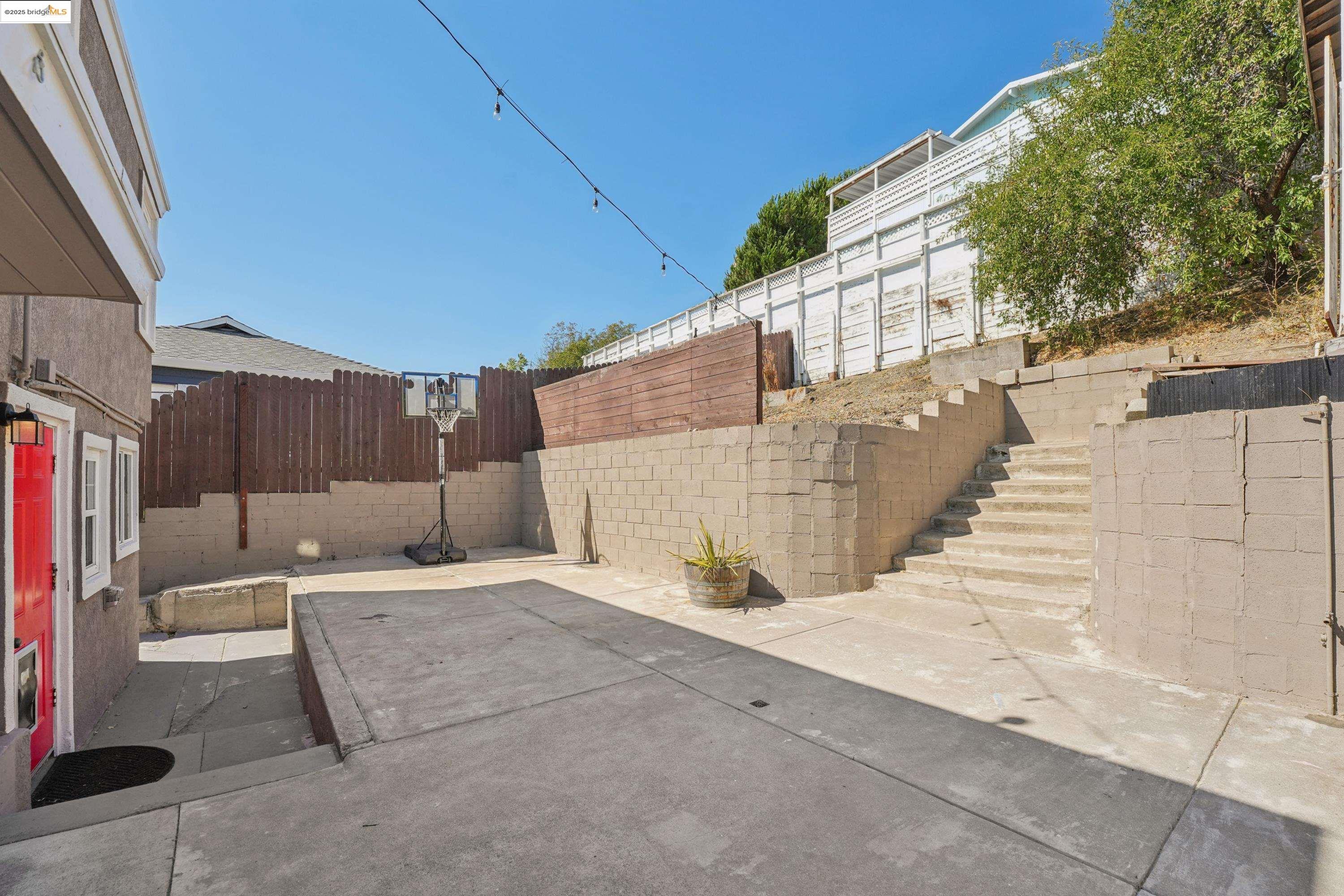 17324 Ehle St, Castro Valley, California 94546, 4 Bedrooms Bedrooms, 6 Rooms Rooms,2 BathroomsBathrooms,Residential,For Sale,17324 Ehle St,41105759