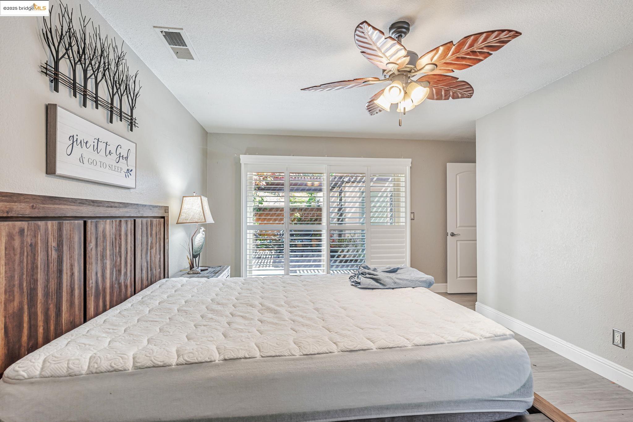 1866 Venetian Dr, Stockton, California 95207, 3 Bedrooms Bedrooms, ,2 BathroomsBathrooms,Residential,For Sale,1866 Venetian Dr,41105760