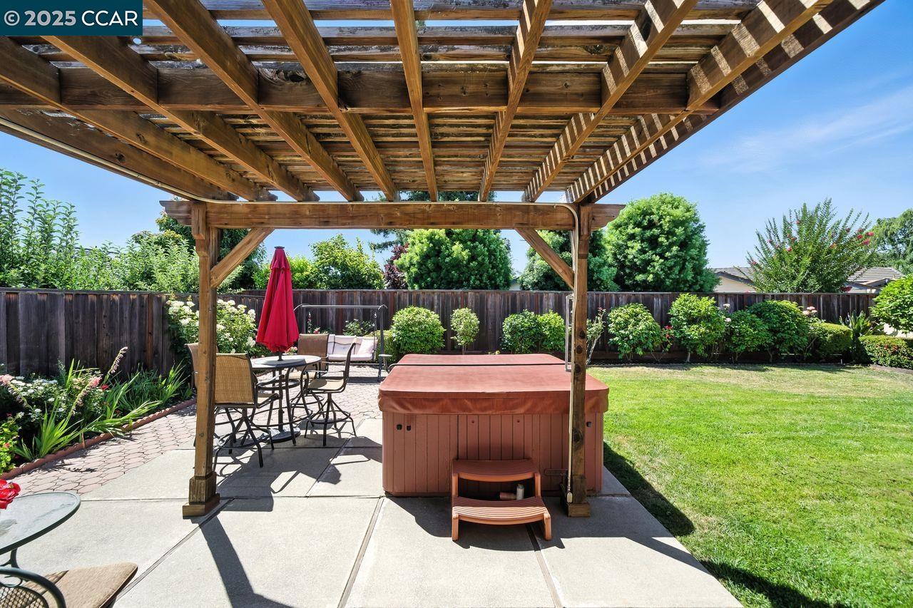 2886 Saint Denis Dr, San Ramon, California 94583, 3 Bedrooms Bedrooms, 8 Rooms Rooms,2 BathroomsBathrooms,Residential,For Sale,2886 Saint Denis Dr,41105761