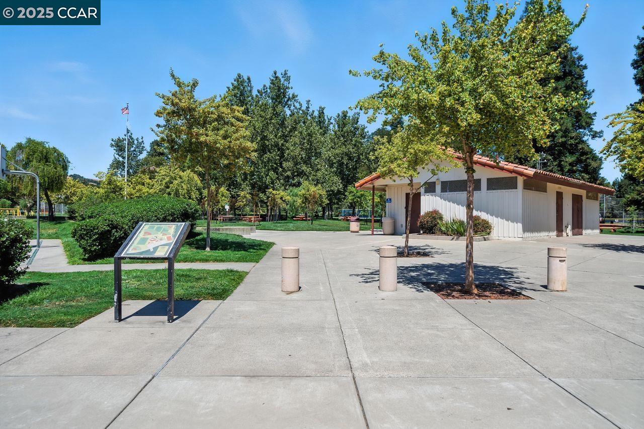 2886 Saint Denis Dr, San Ramon, California 94583, 3 Bedrooms Bedrooms, 8 Rooms Rooms,2 BathroomsBathrooms,Residential,For Sale,2886 Saint Denis Dr,41105761
