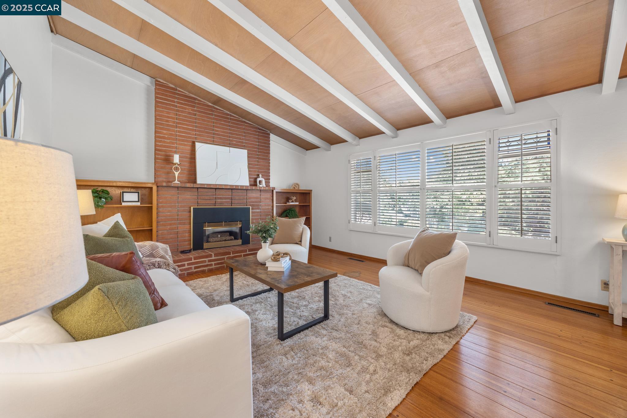 2101 Hillview Dr, Walnut Creek, California 94596, 3 Bedrooms Bedrooms, 8 Rooms Rooms,2 BathroomsBathrooms,Residential,For Sale,2101 Hillview Dr,41105762