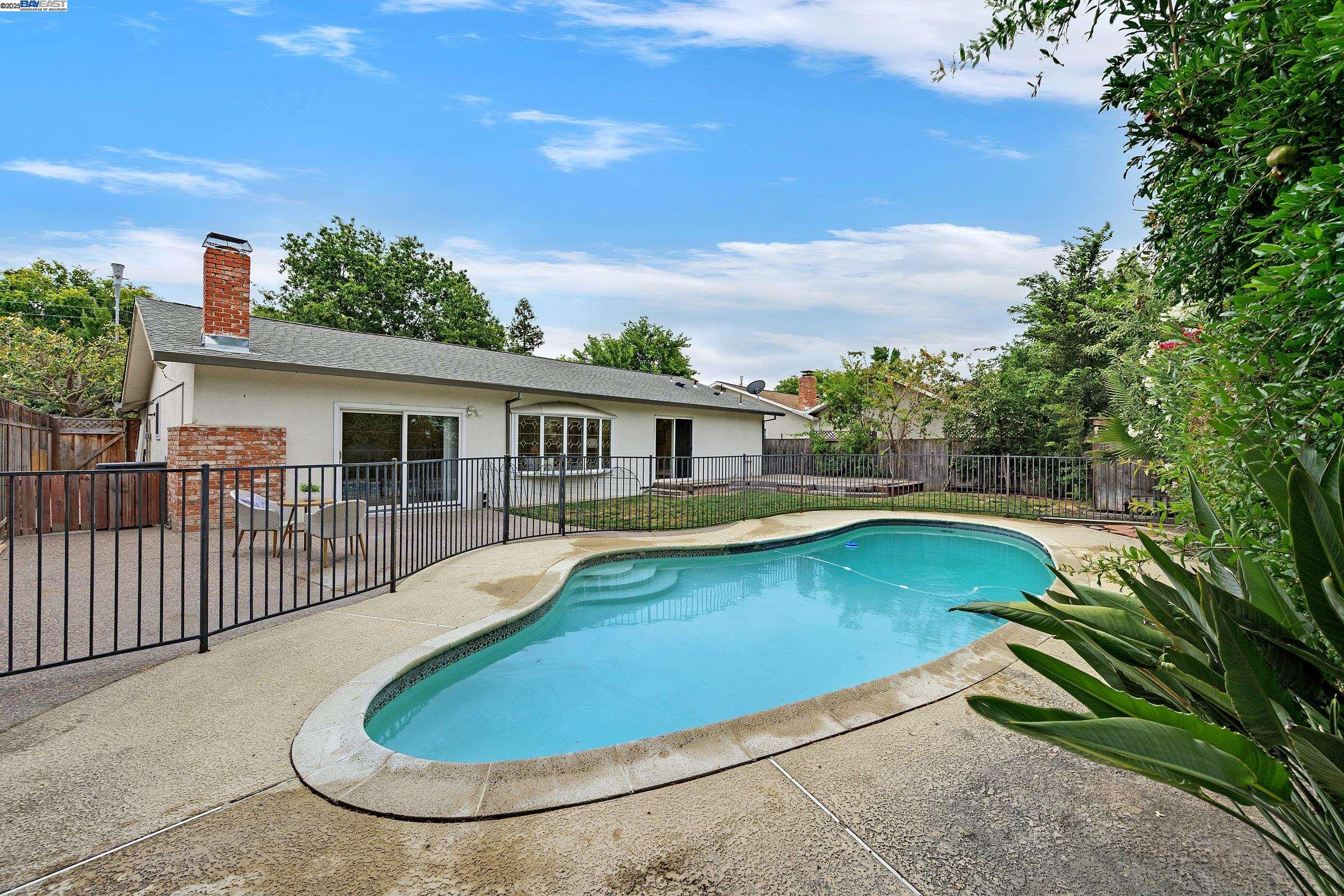 5041 Golden Rd, Pleasanton, California 94566, 4 Bedrooms Bedrooms, 7 Rooms Rooms,2 BathroomsBathrooms,Residential,For Sale,5041 Golden Rd,41105763