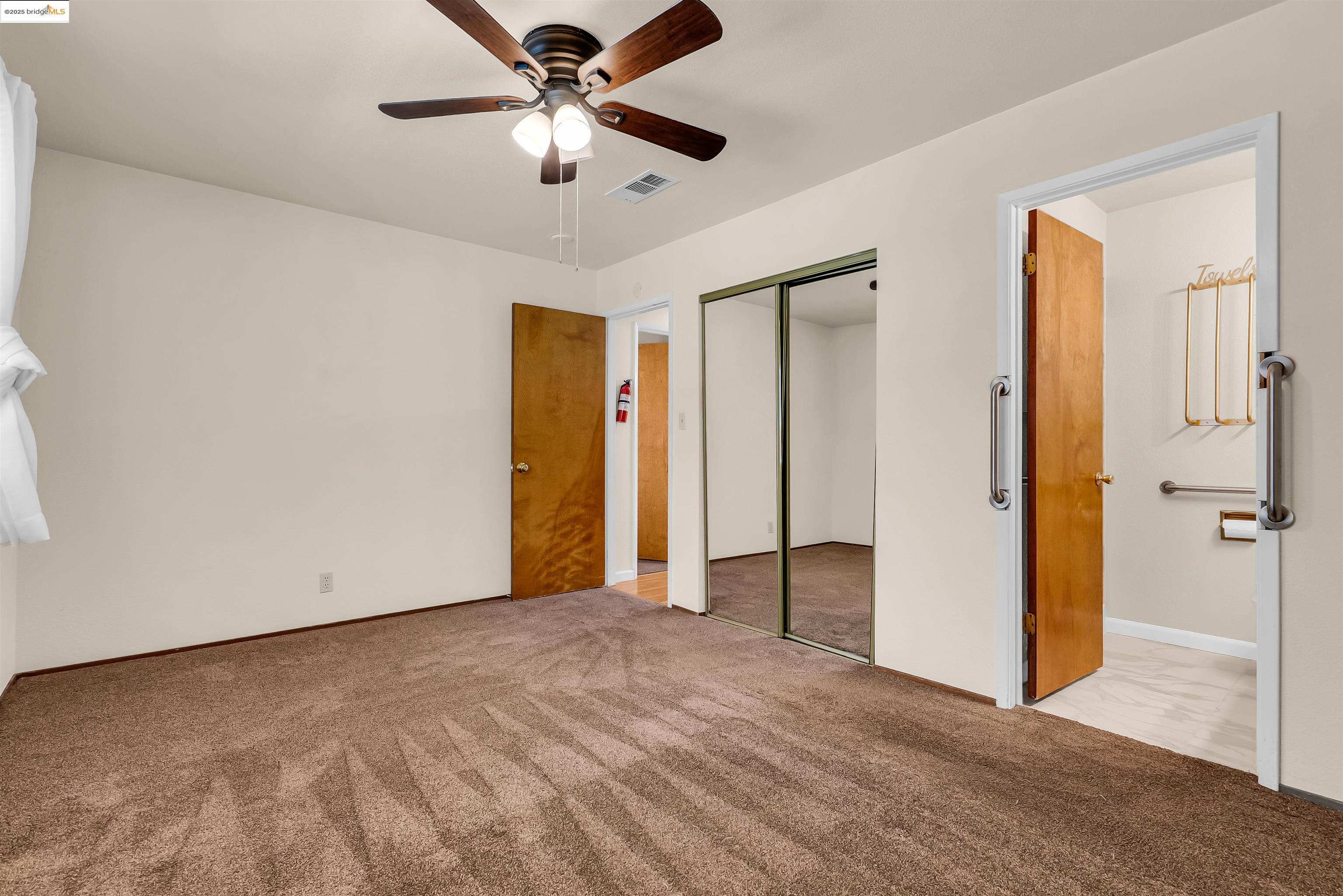 249 Royce Way, Pittsburg, California 94565, 4 Bedrooms Bedrooms, 7 Rooms Rooms,2 BathroomsBathrooms,Residential,For Sale,249 Royce Way,41105764