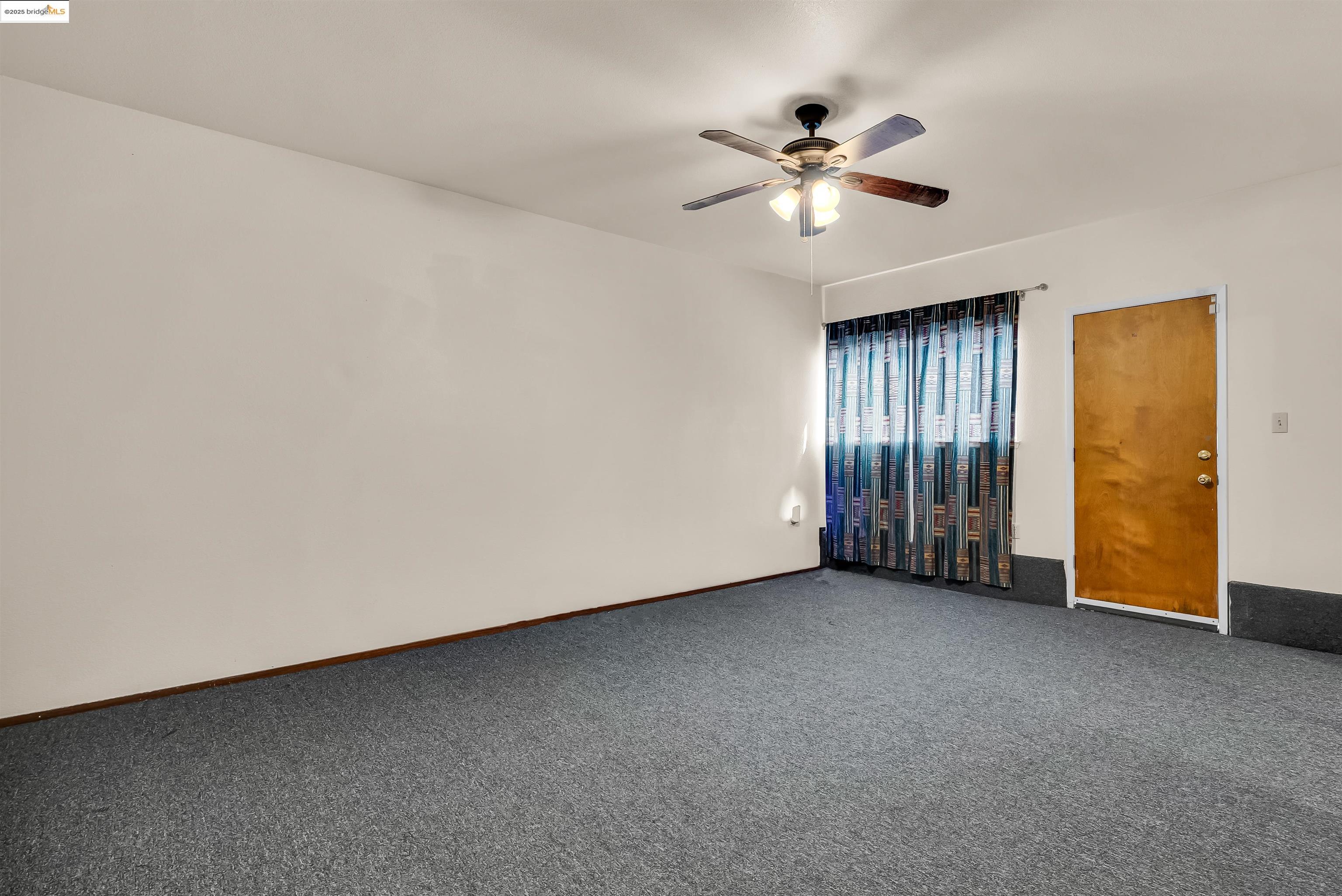 249 Royce Way, Pittsburg, California 94565, 4 Bedrooms Bedrooms, 7 Rooms Rooms,2 BathroomsBathrooms,Residential,For Sale,249 Royce Way,41105764