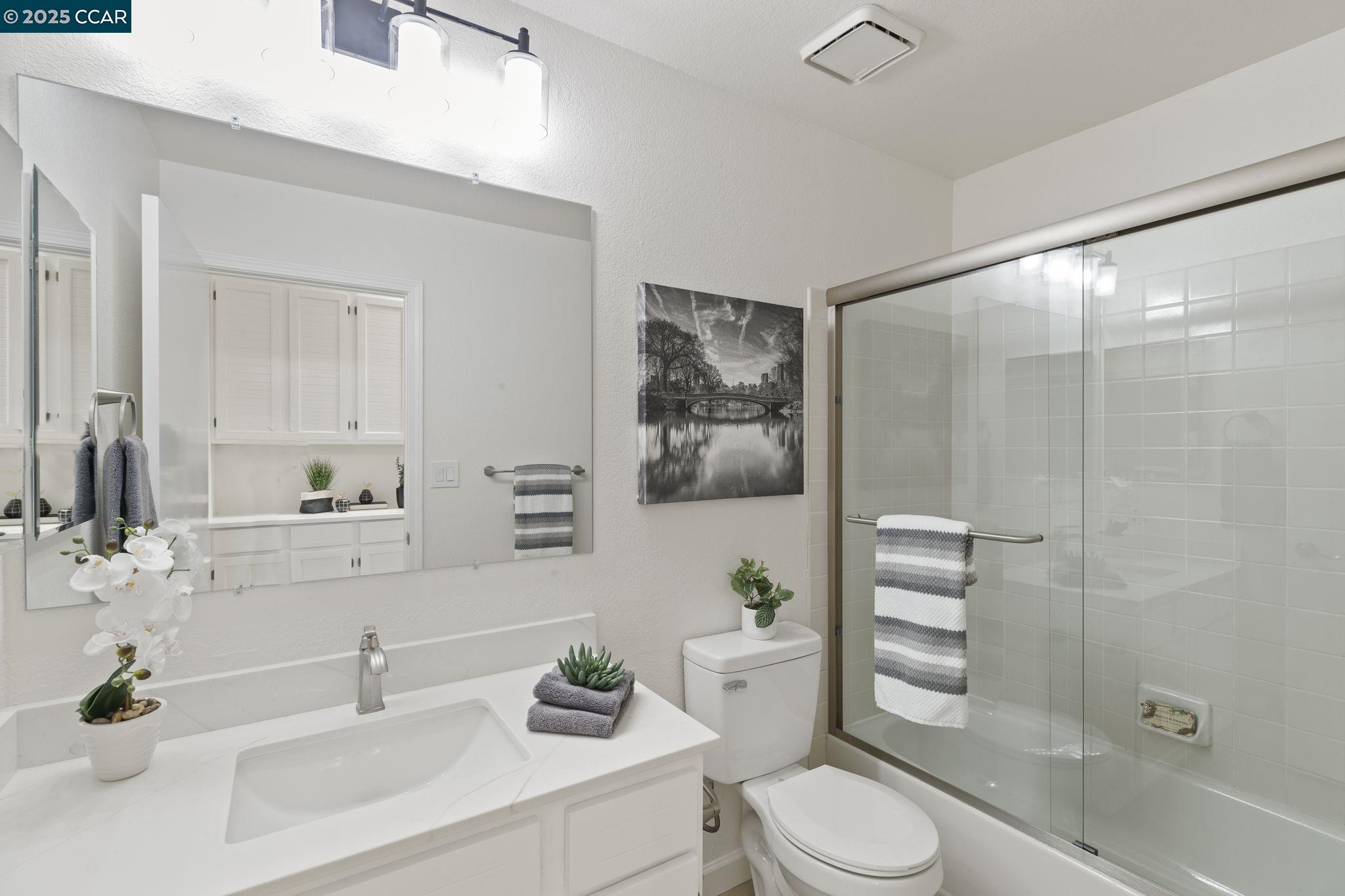 Photo #27: 41105765 Listing: Photo #27