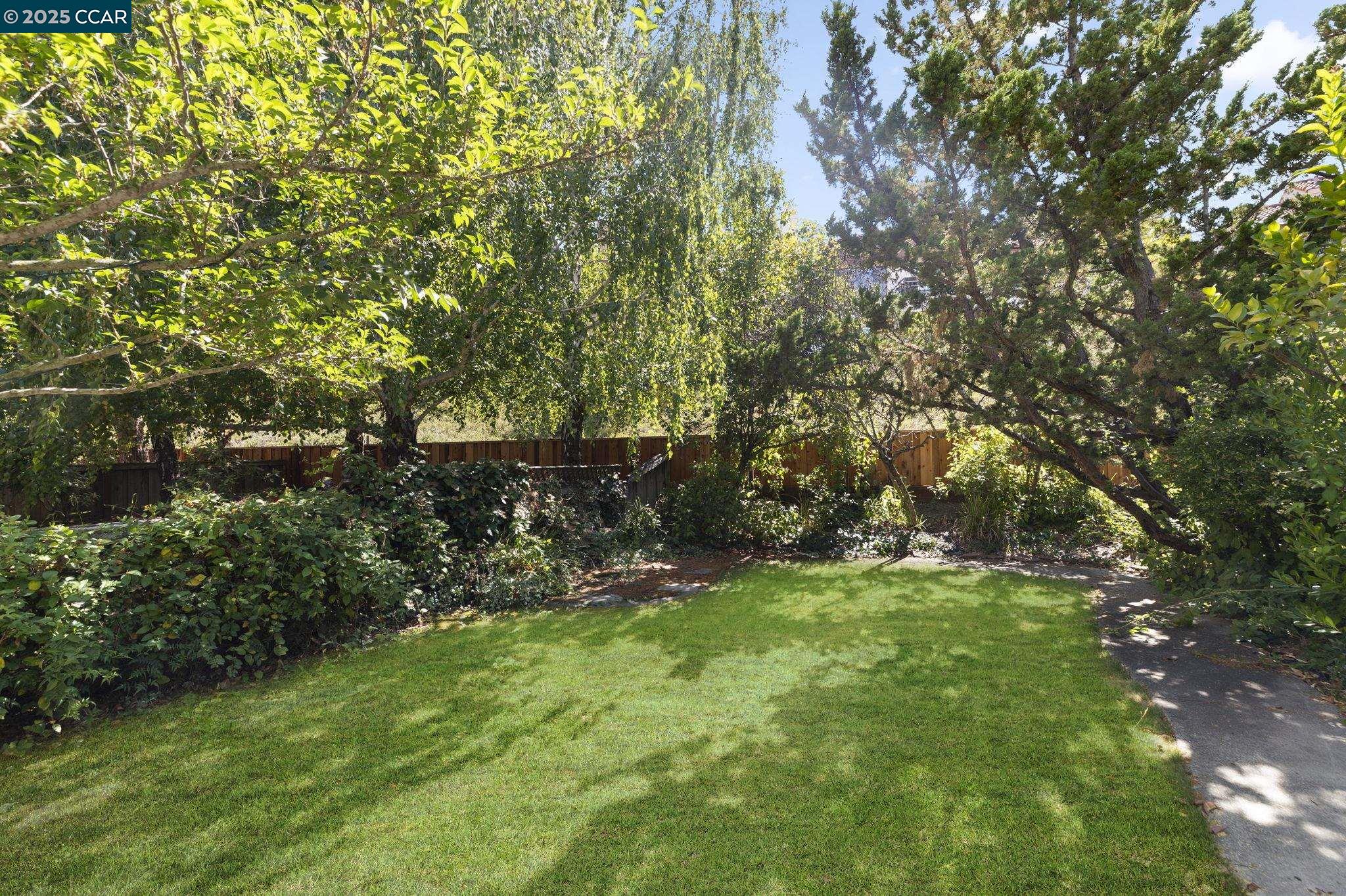 Photo #41: 41105765 Listing: Photo #41