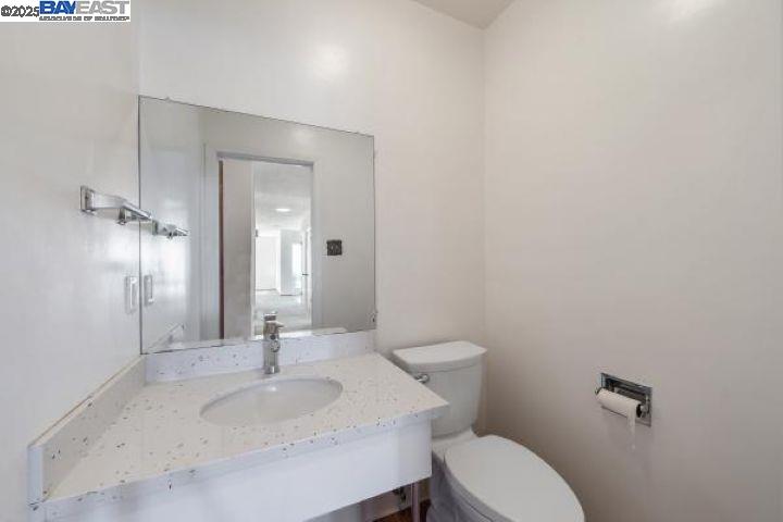4120 Rhoda Ave, Oakland, California 94602, 3 Bedrooms Bedrooms, 7 Rooms Rooms,3 BathroomsBathrooms,Residential Lease,For Rent,4120 Rhoda Ave,41105767
