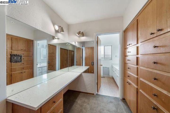 4120 Rhoda Ave, Oakland, California 94602, 3 Bedrooms Bedrooms, 7 Rooms Rooms,3 BathroomsBathrooms,Residential Lease,For Rent,4120 Rhoda Ave,41105767