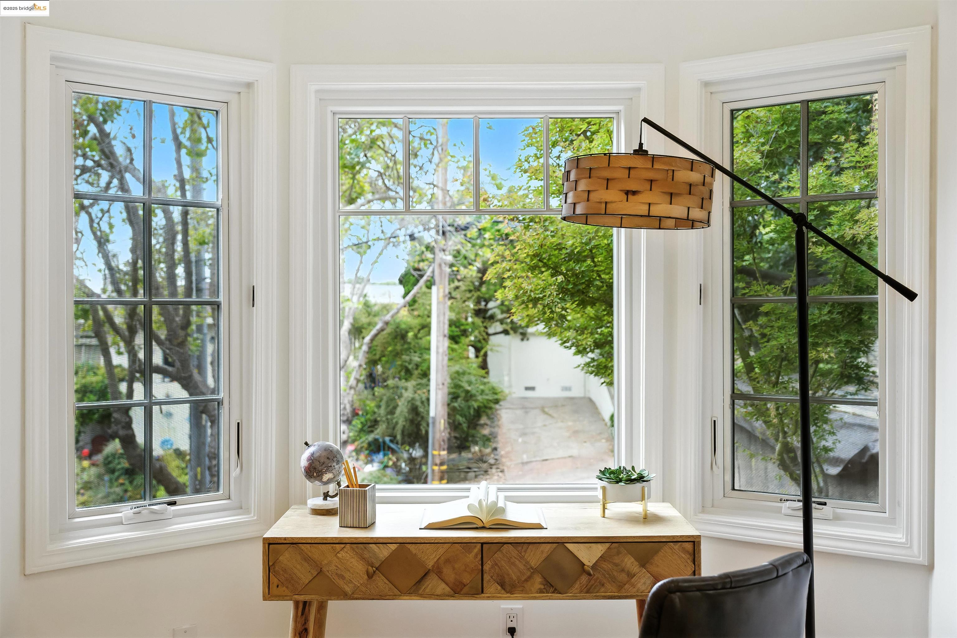 2018 Marin Ave, Berkeley, California 94707, 3 Bedrooms Bedrooms, 9 Rooms Rooms,1 BathroomBathrooms,Residential,For Sale,2018 Marin Ave,41105768