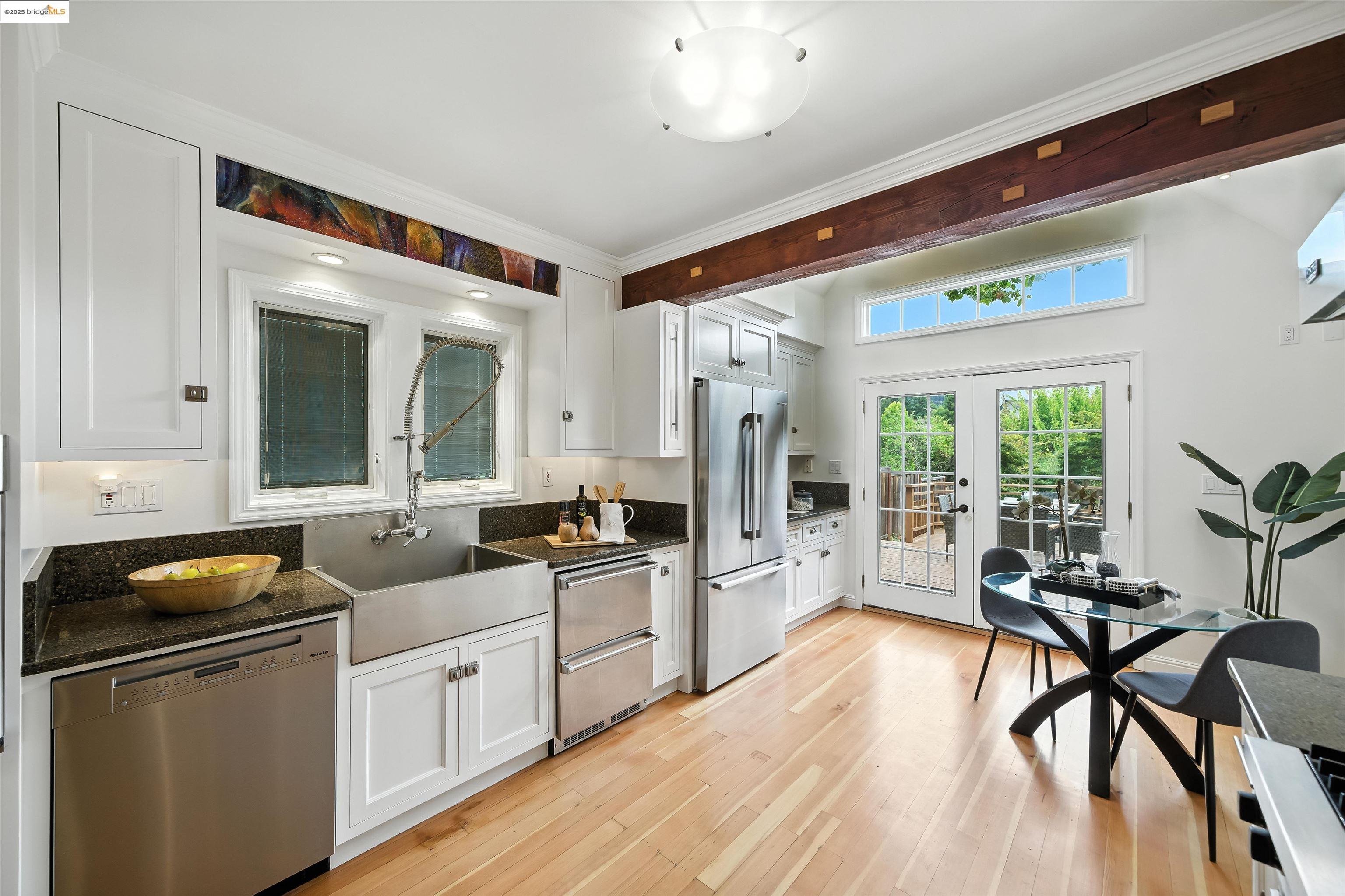 2018 Marin Ave, Berkeley, California 94707, 3 Bedrooms Bedrooms, 9 Rooms Rooms,1 BathroomBathrooms,Residential,For Sale,2018 Marin Ave,41105768
