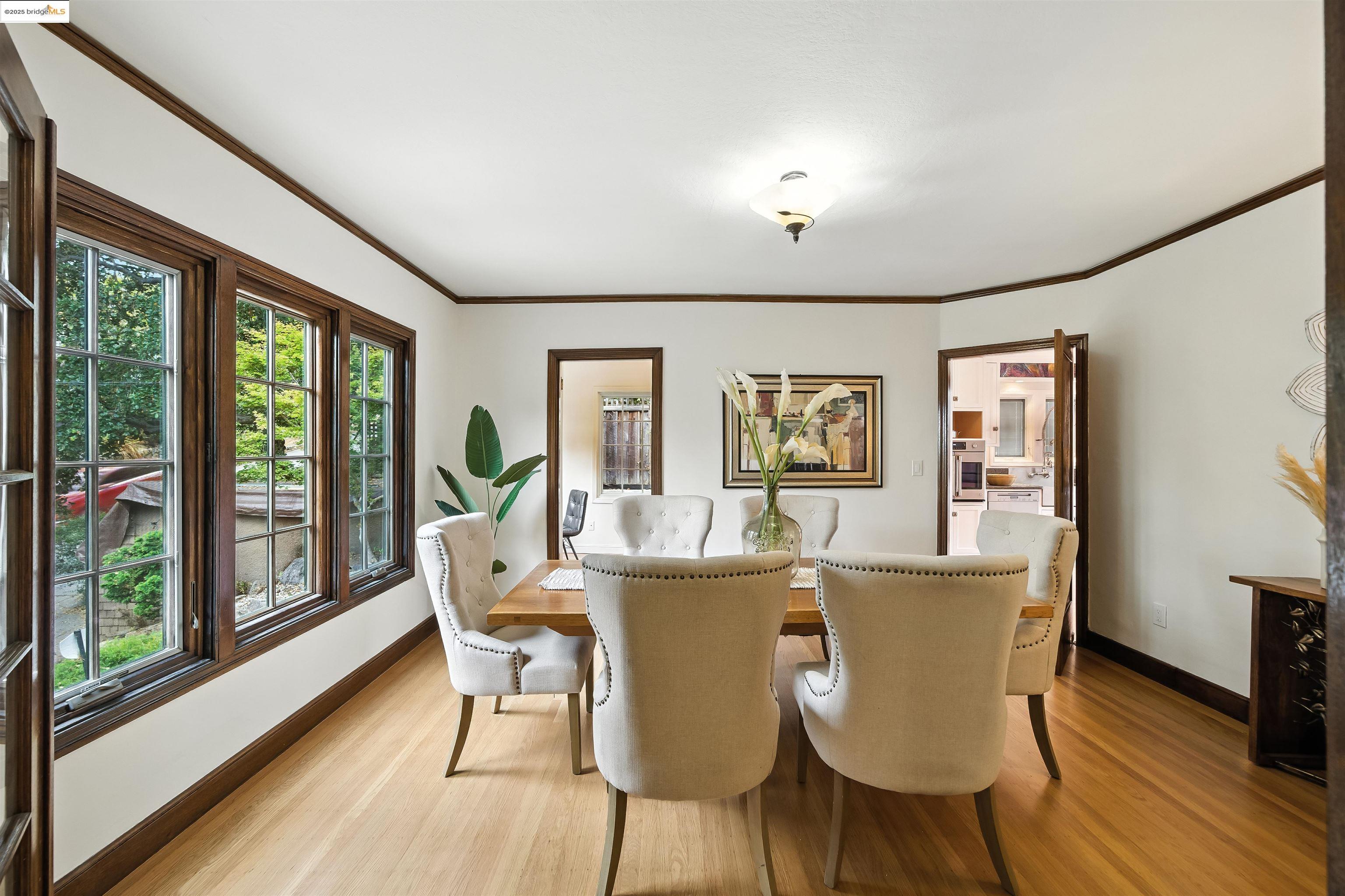 2018 Marin Ave, Berkeley, California 94707, 3 Bedrooms Bedrooms, 9 Rooms Rooms,1 BathroomBathrooms,Residential,For Sale,2018 Marin Ave,41105768