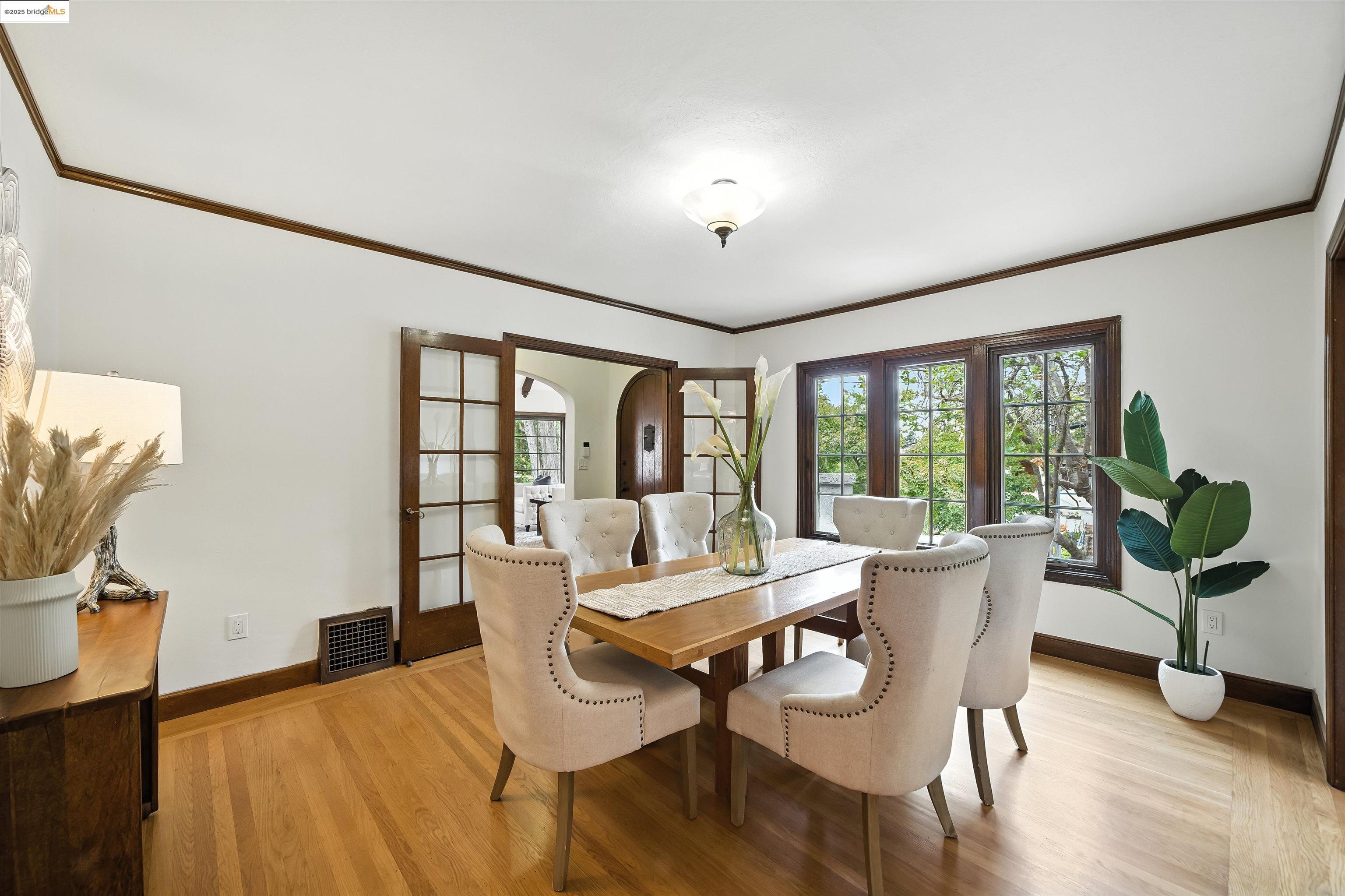 2018 Marin Ave, Berkeley, California 94707, 3 Bedrooms Bedrooms, 9 Rooms Rooms,1 BathroomBathrooms,Residential,For Sale,2018 Marin Ave,41105768