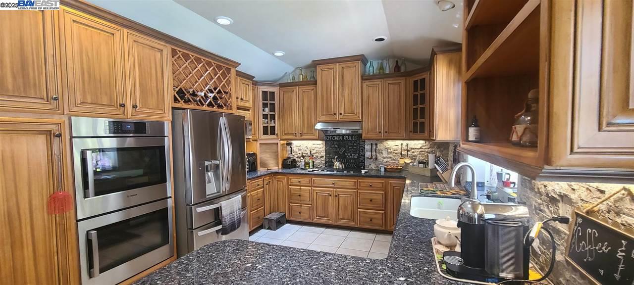Detail Gallery Image 6 of 23 For 1127 Mataro Ct, Pleasanton,  CA 94566 - 4 Beds | 3 Baths