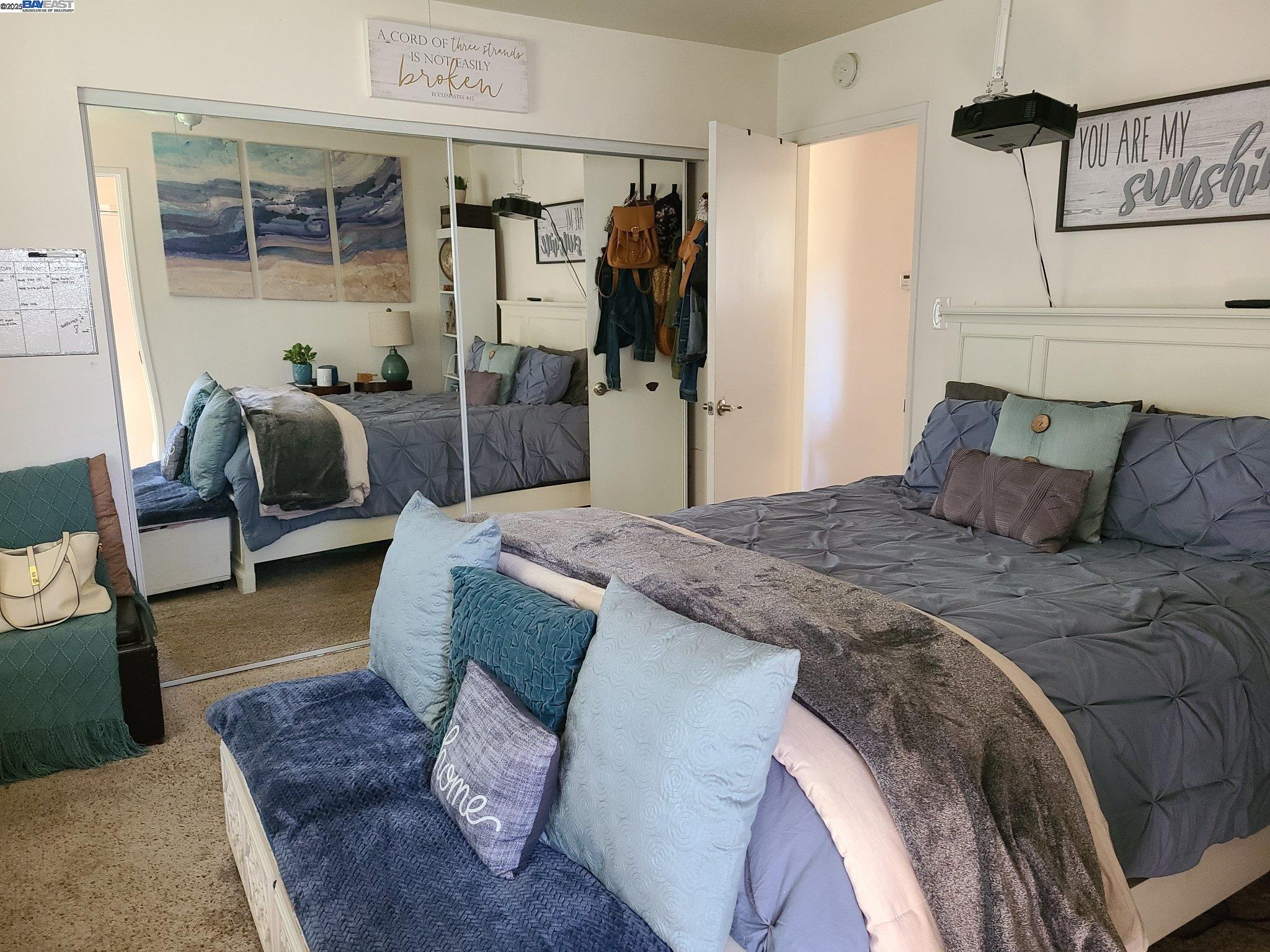 Detail Gallery Image 12 of 19 For 4126 Francisco St, Pleasanton,  CA 94566-5617 - 3 Beds | 2 Baths