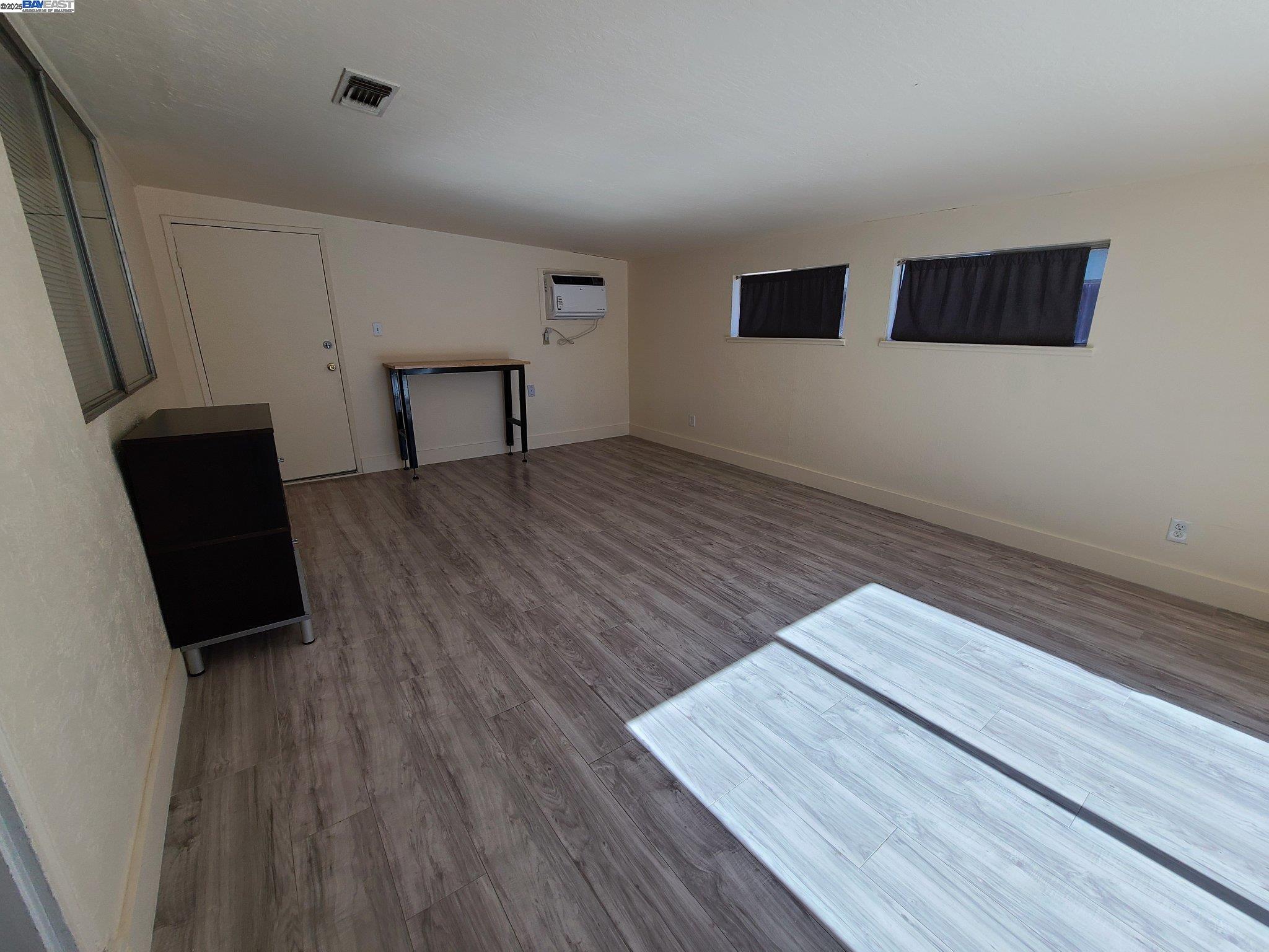 Detail Gallery Image 16 of 19 For 4126 Francisco St, Pleasanton,  CA 94566-5617 - 3 Beds | 2 Baths
