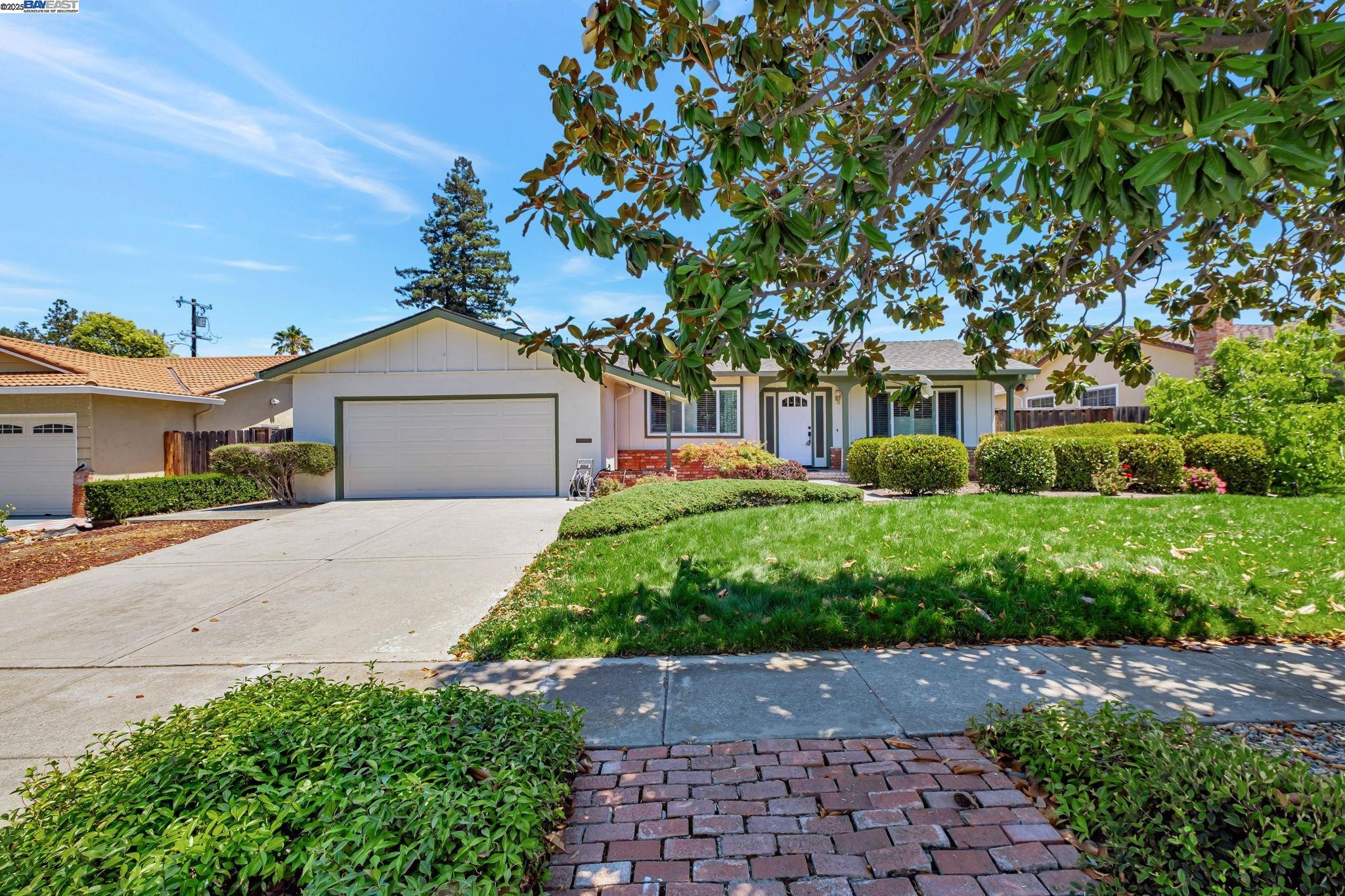 Detail Gallery Image 1 of 1 For 42650 Sully, Fremont,  CA 94539 - 3 Beds | 2 Baths