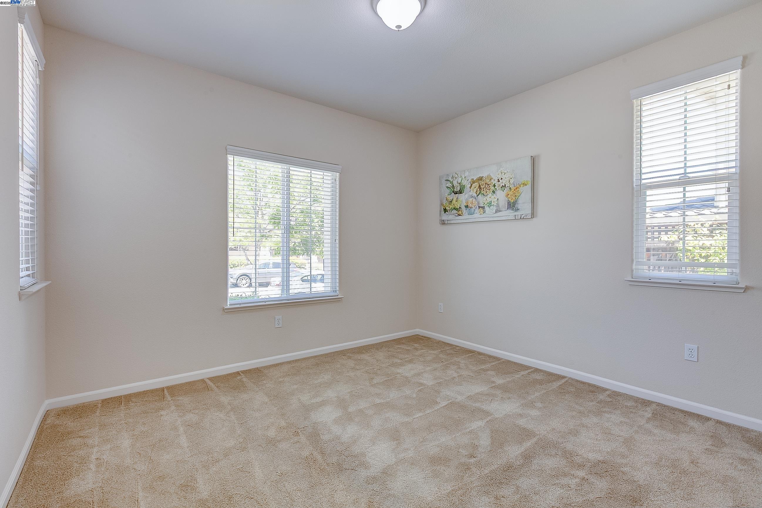 Detail Gallery Image 35 of 60 For 2528 Amantea Way, Dublin,  CA 94568-7343 - 5 Beds | 4 Baths