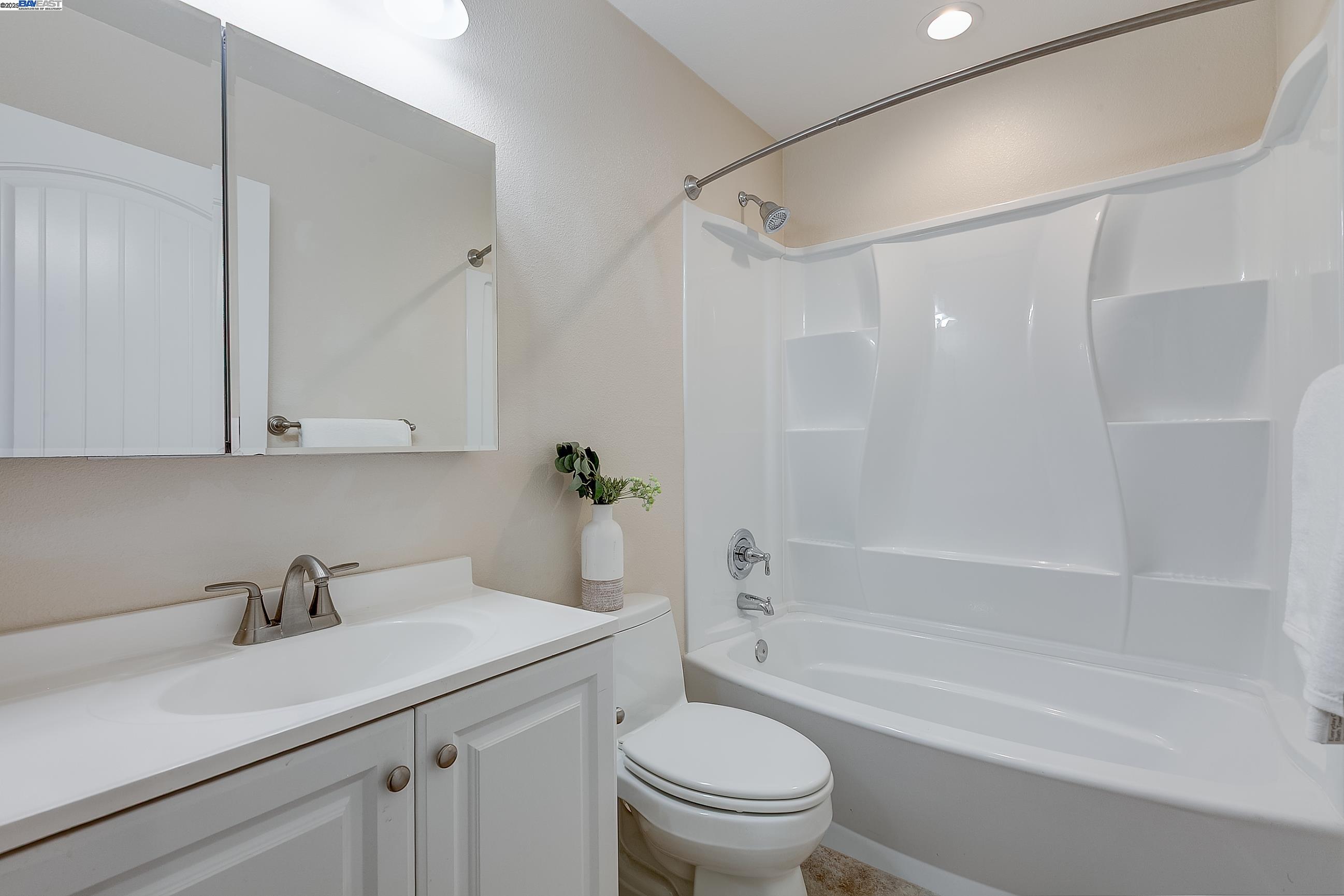 Detail Gallery Image 41 of 60 For 2528 Amantea Way, Dublin,  CA 94568-7343 - 5 Beds | 4 Baths