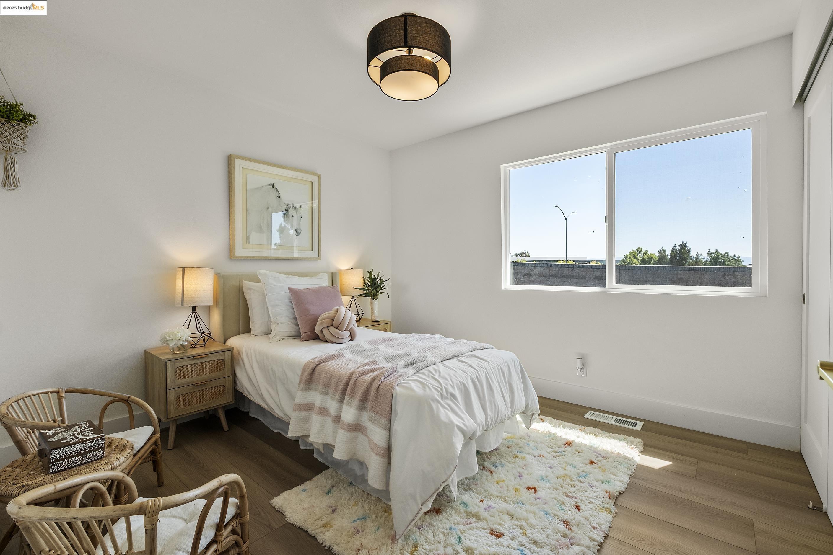 1485 Deschutes Pl