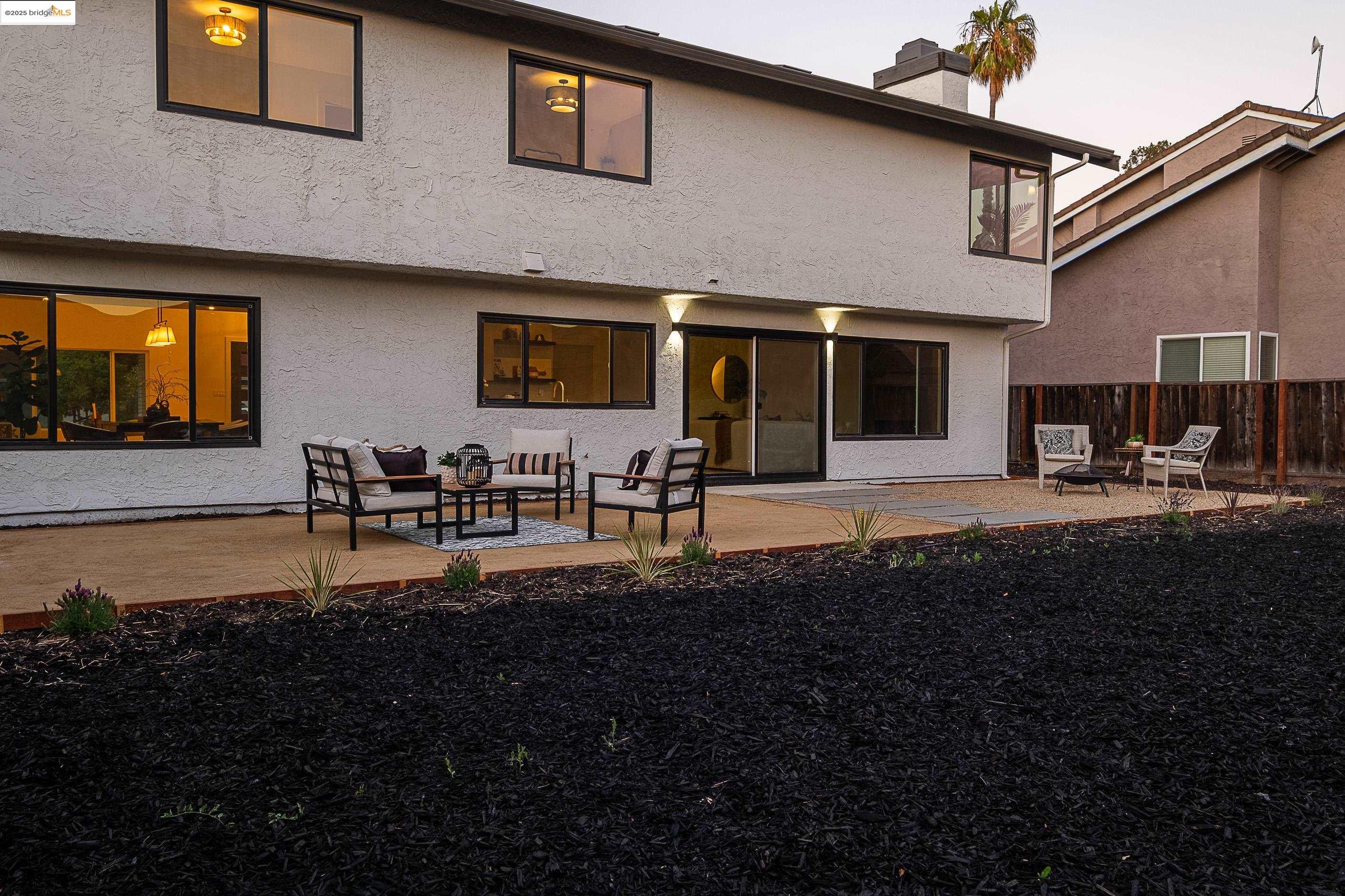 1485 Deschutes Pl