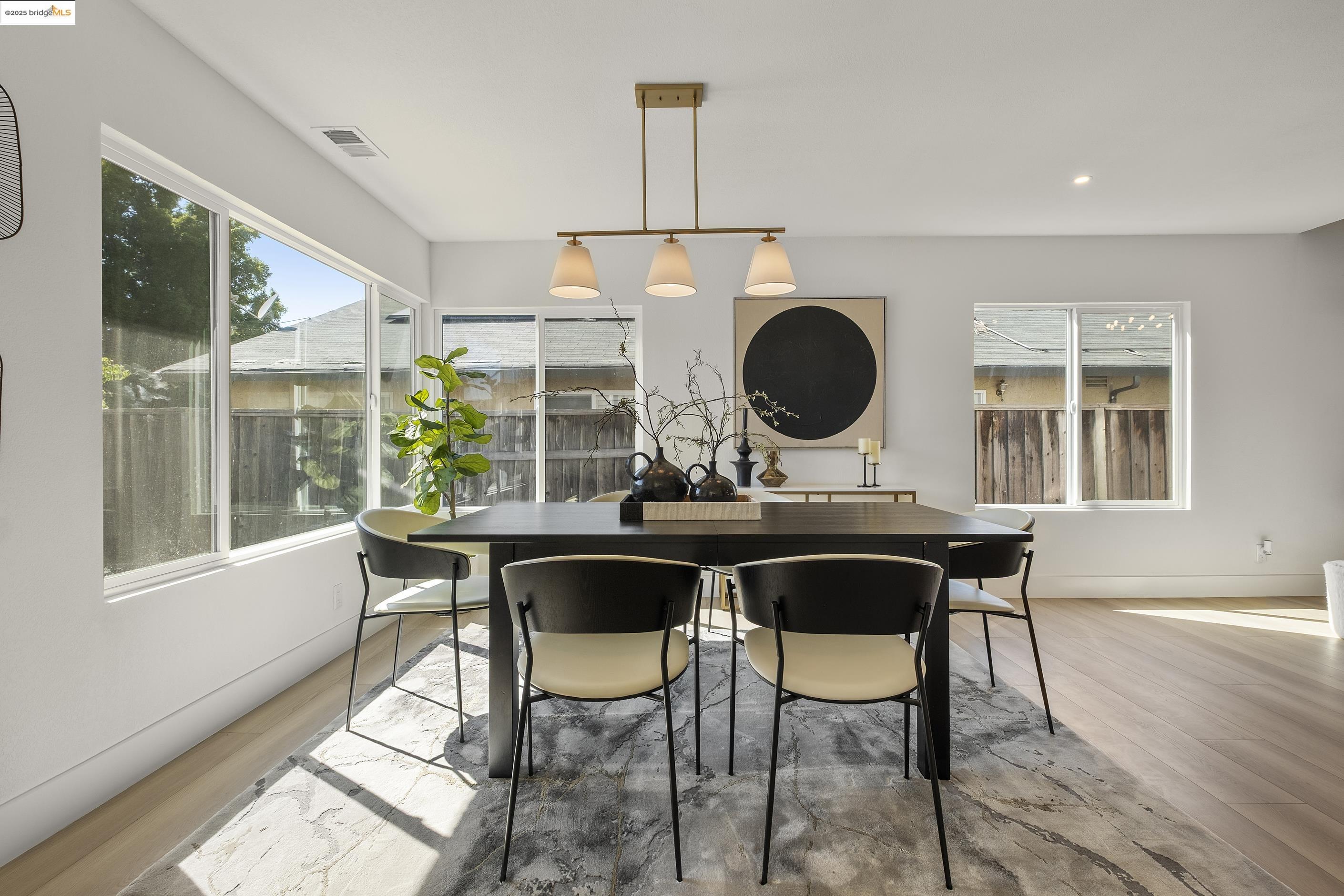Detail Gallery Image 7 of 43 For 1485 Deschutes Pl, Fremont,  CA 94539 - 4 Beds | 2/1 Baths