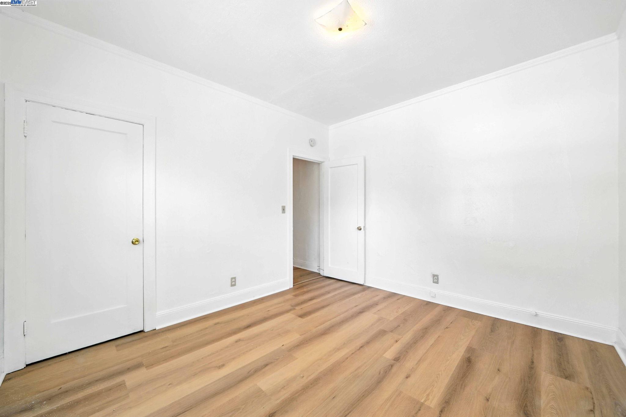 Detail Gallery Image 24 of 48 For 2238 7th, Berkeley,  CA 94710 - – Beds | – Baths