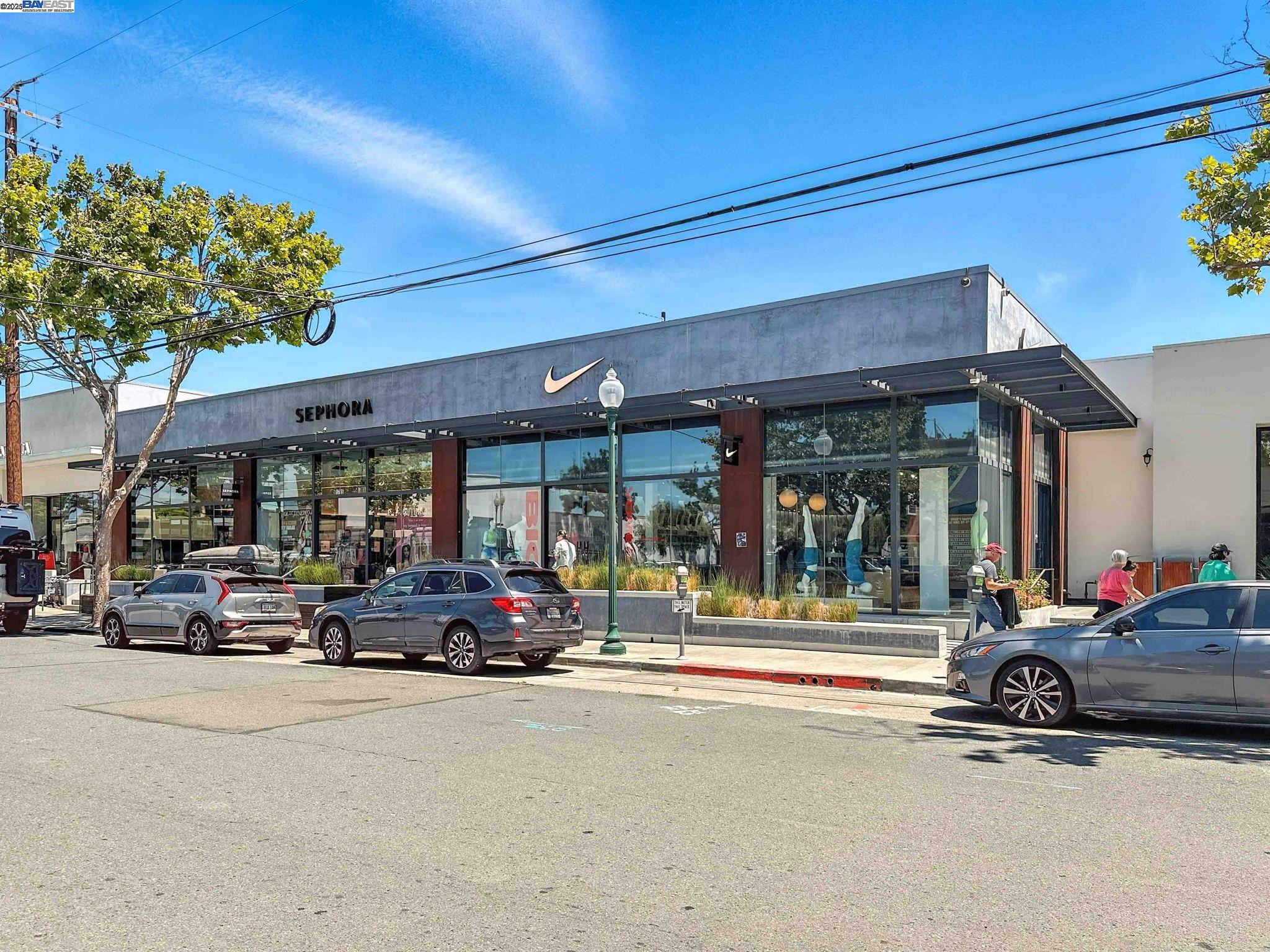 Detail Gallery Image 40 of 48 For 2238 7th, Berkeley,  CA 94710 - – Beds | – Baths