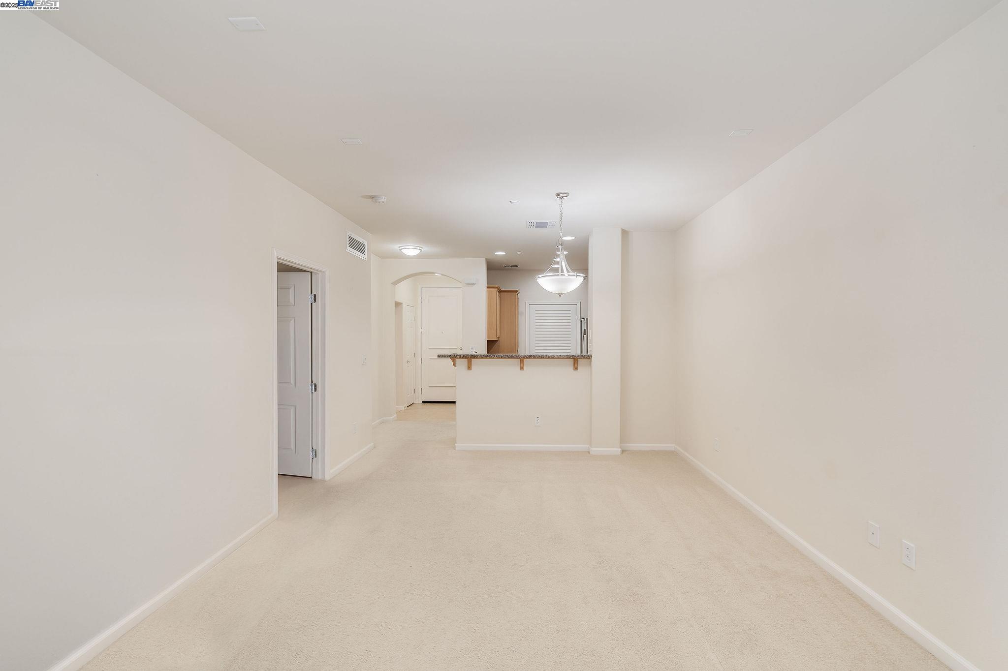 Photo #15: 41105787 Listing: Photo #15