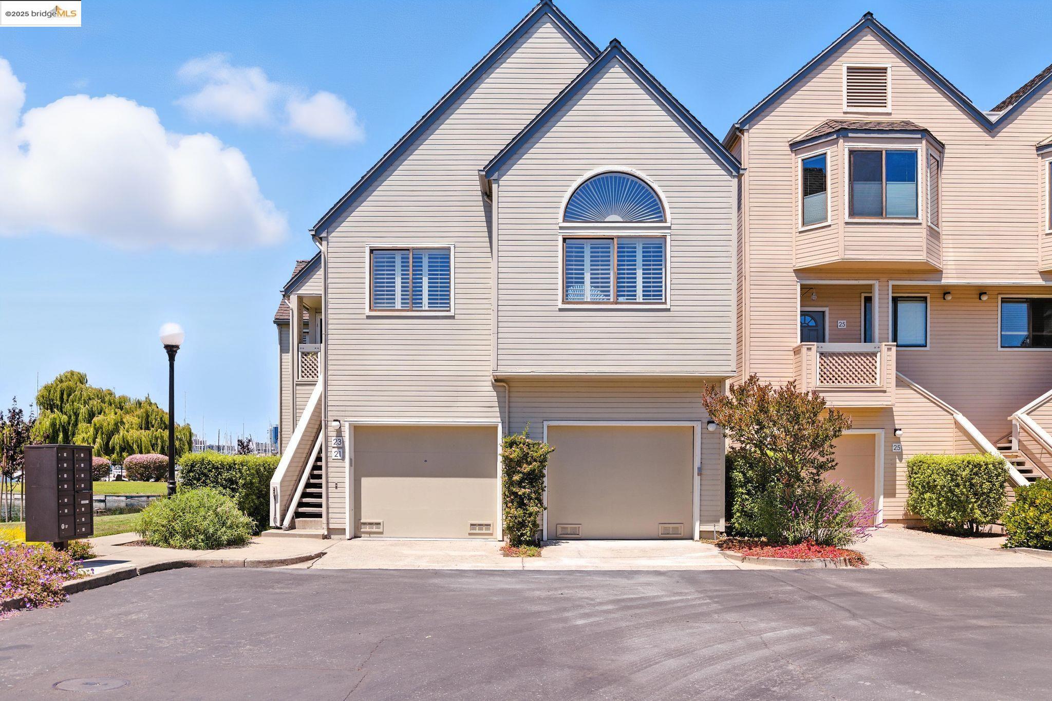 MLS: 41105789 Condo For Sale