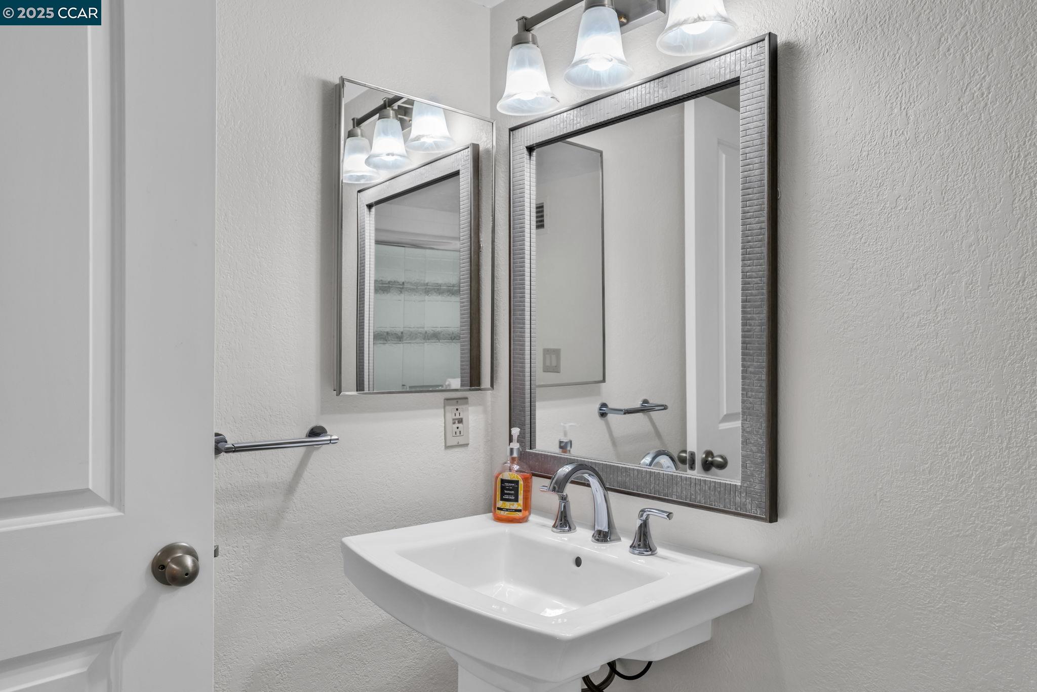 Detail Gallery Image 30 of 57 For 1430 Tampico Pl, Walnut Creek,  CA 94598 - 3 Beds | 3 Baths