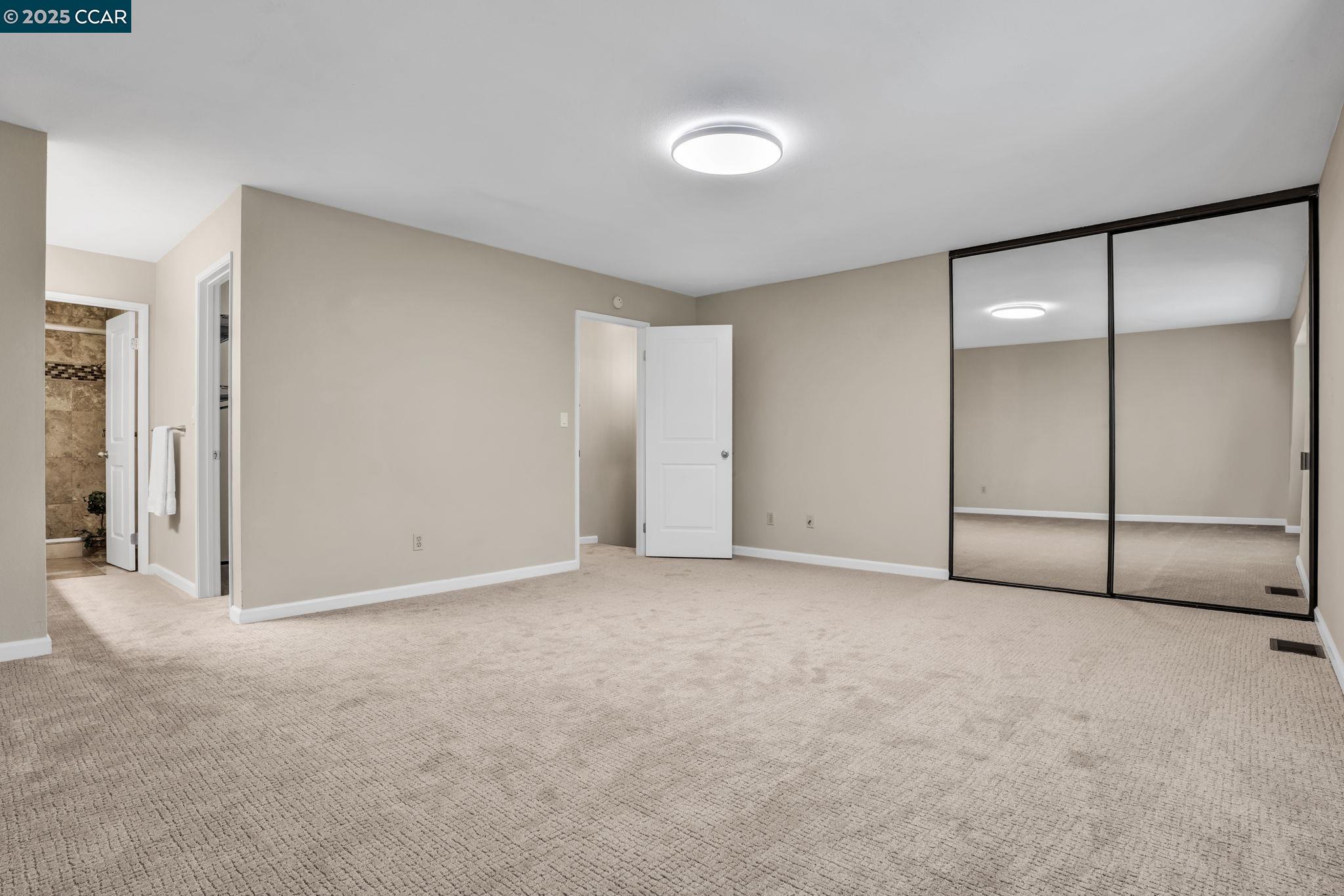 Photo #35: 41105795 Listing: Photo #35