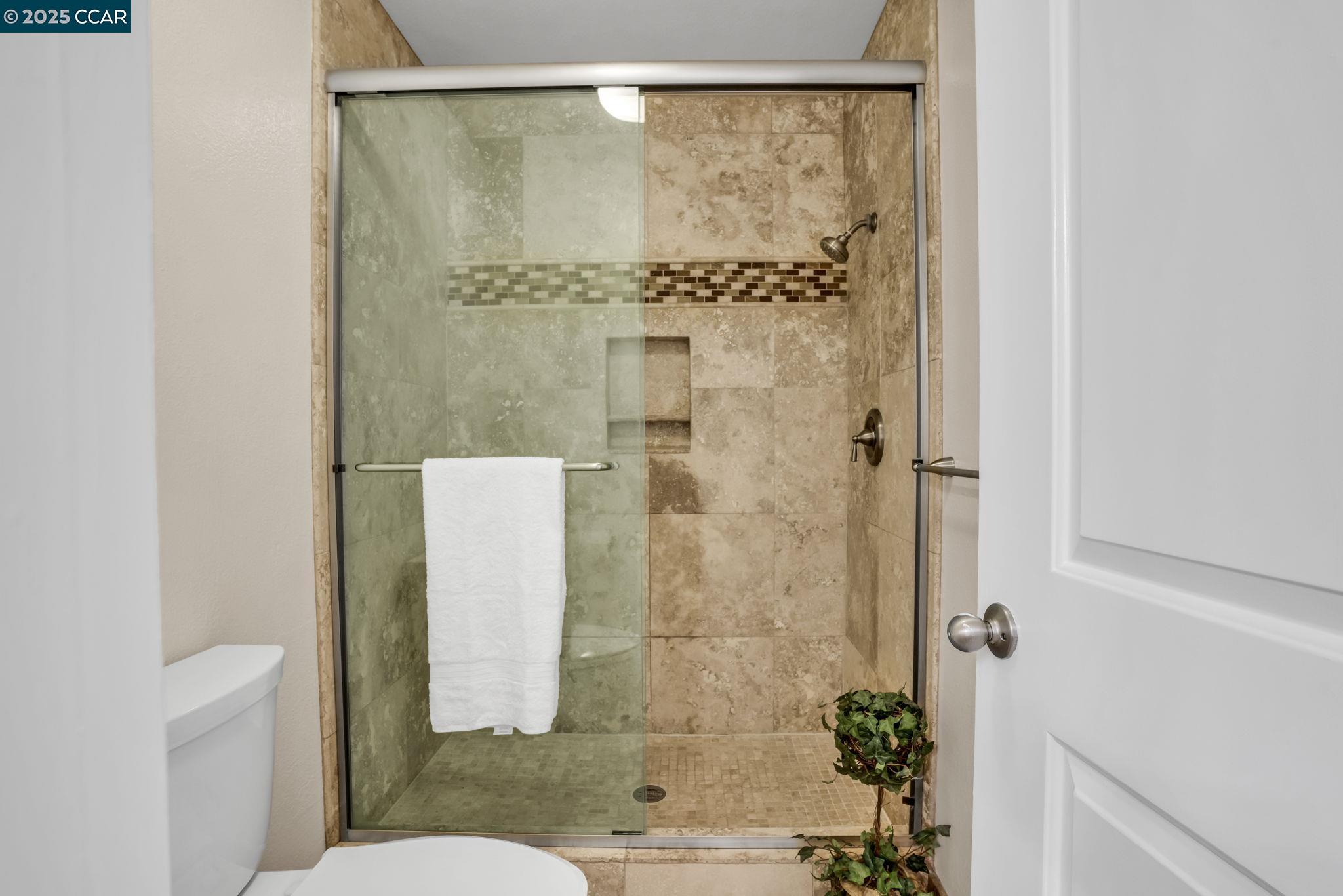Photo #39: 41105795 Listing: Photo #39