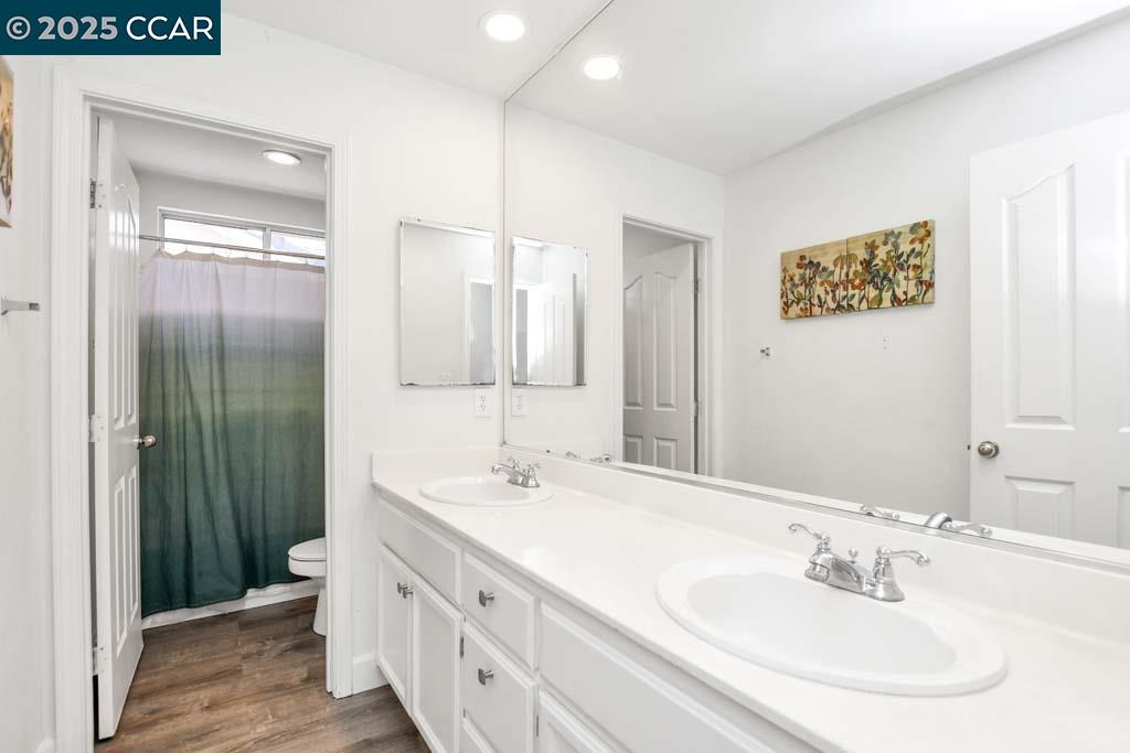 Detail Gallery Image 27 of 39 For 2017 Asilomar Dr, Antioch,  CA 94509-8930 - 5 Beds | 3 Baths