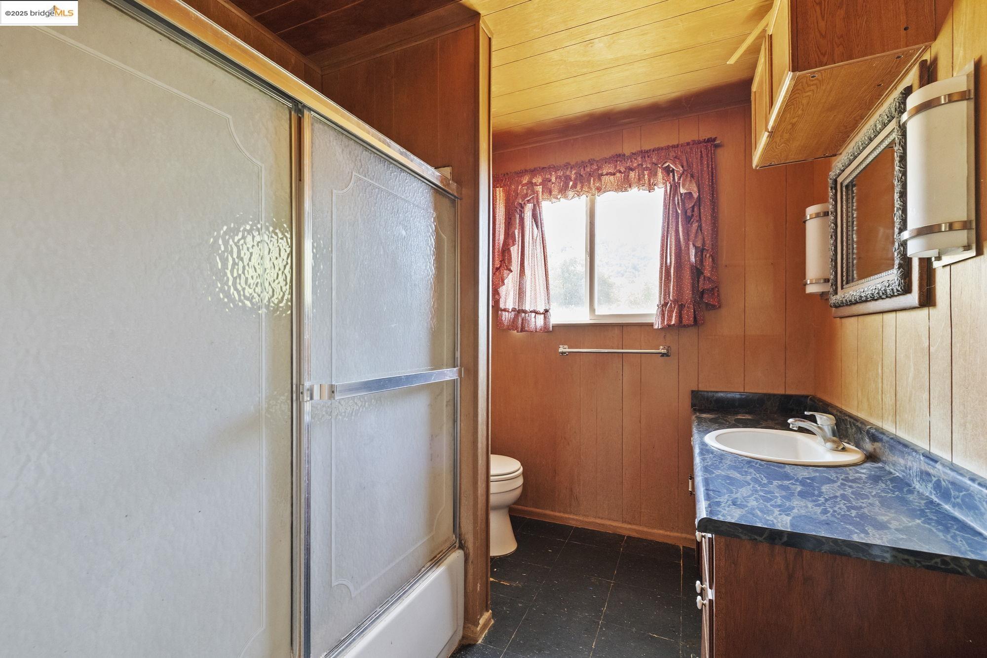 Detail Gallery Image 13 of 28 For 10297 Pine St, Coulterville,  CA 95311 - 2 Beds | 1 Baths