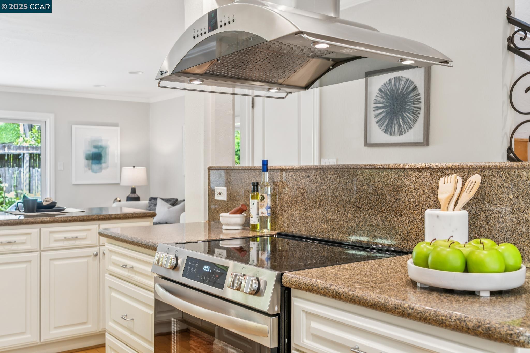 Photo #9: 41105801 Listing: Photo #9