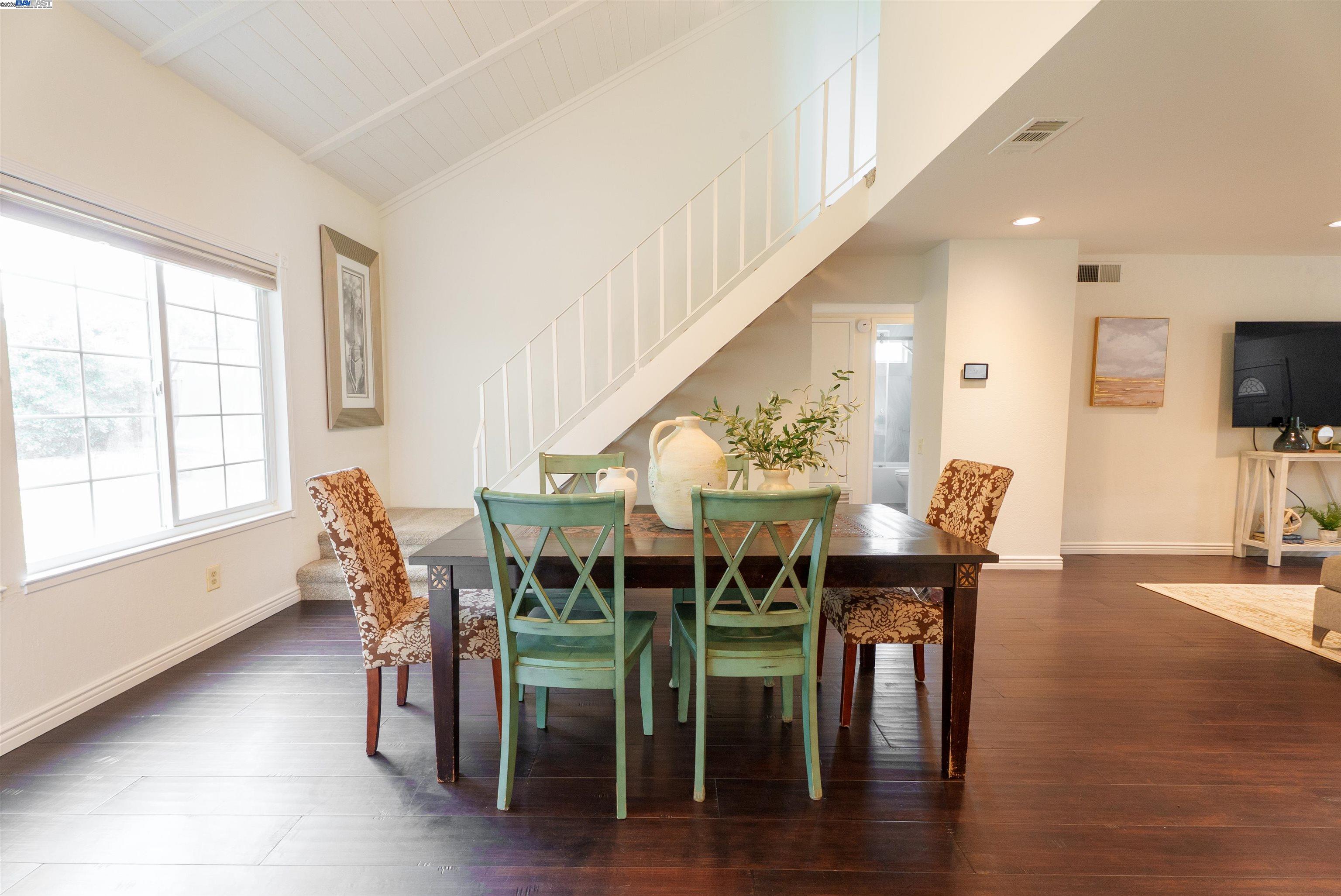 Detail Gallery Image 11 of 36 For 771 Hagemann Dr, Livermore,  CA 94551 - 4 Beds | 2 Baths
