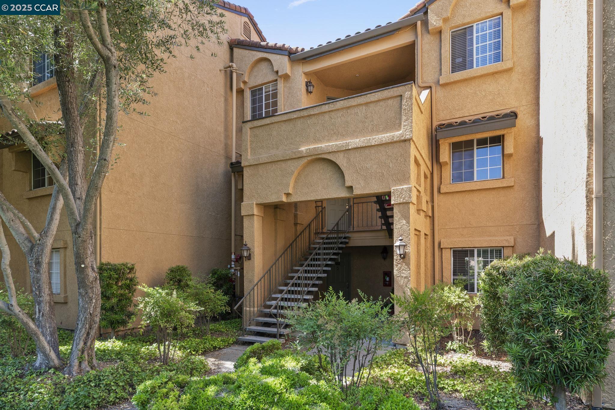 Detail Gallery Image 2 of 44 For 765 Watson Canyon Ct #237,  San Ramon,  CA 94582 - 2 Beds | 2 Baths