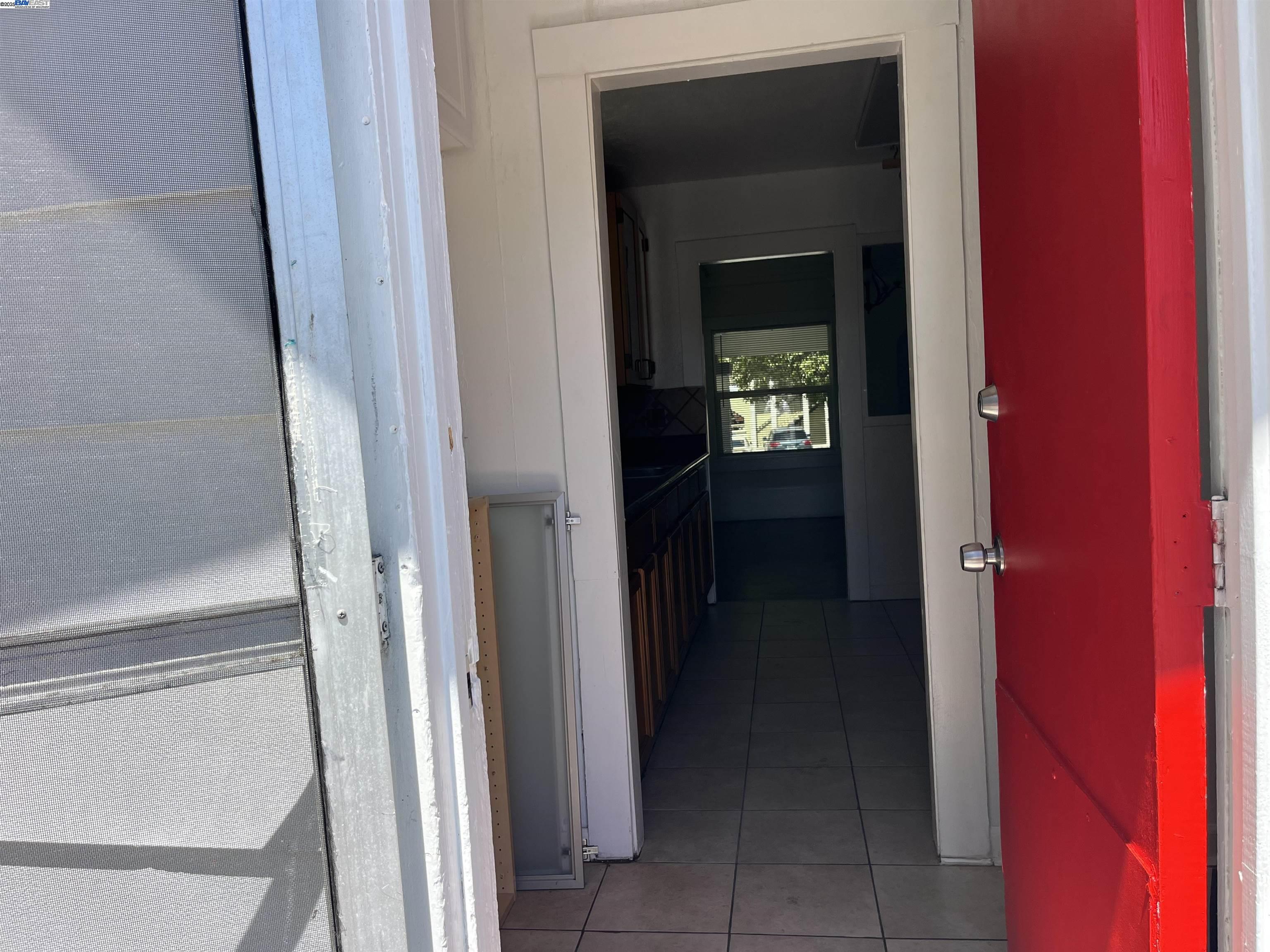 Detail Gallery Image 32 of 32 For 1638 84th Ave, Oakland,  CA 94621 - 2 Beds | 1 Baths