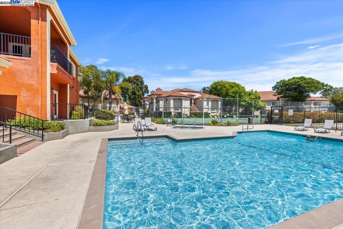 Detail Gallery Image 29 of 32 For 7054 Dublin Meadows St #D,  Dublin,  CA 94568 - 2 Beds | 2 Baths