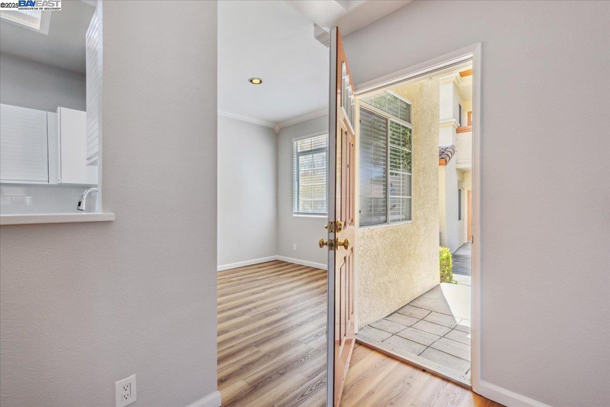 Detail Gallery Image 9 of 32 For 7054 Dublin Meadows St #D,  Dublin,  CA 94568 - 2 Beds | 2 Baths
