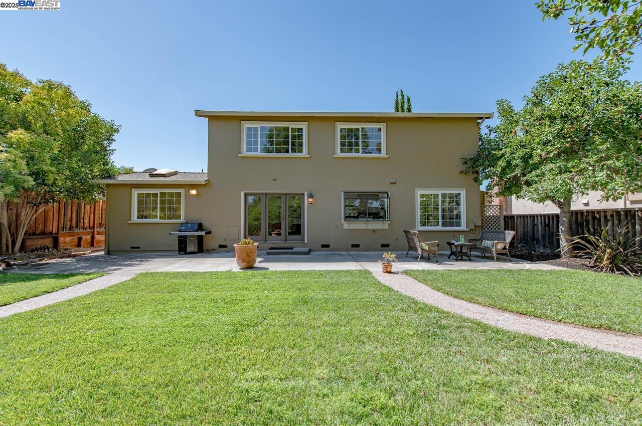 Detail Gallery Image 28 of 31 For 954 Crellin Rd, Pleasanton,  CA 94566 - 4 Beds | 3 Baths