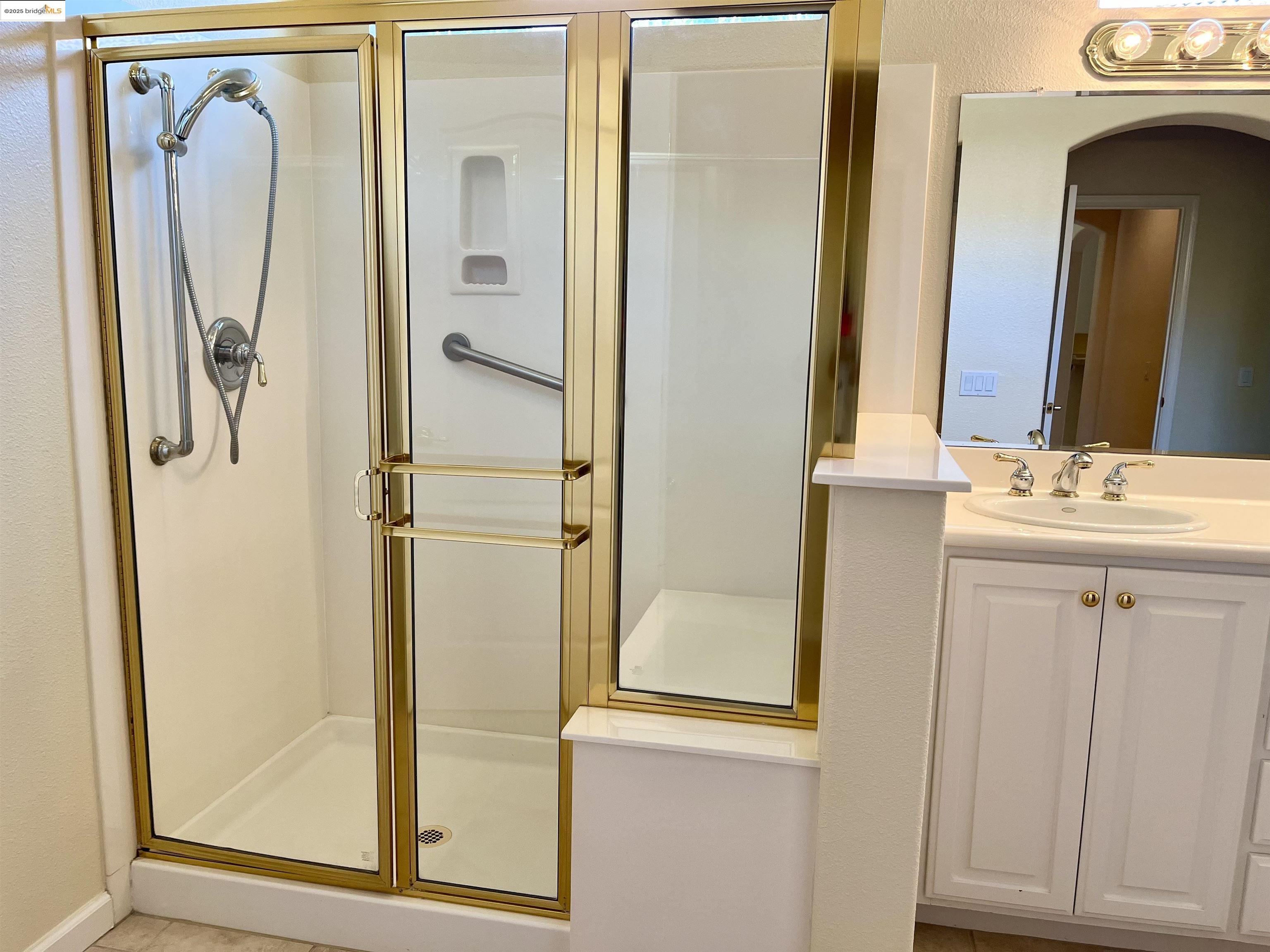 Detail Gallery Image 8 of 17 For 1381 Bonum Way, Brentwood,  CA 94513 - 2 Beds | 2 Baths