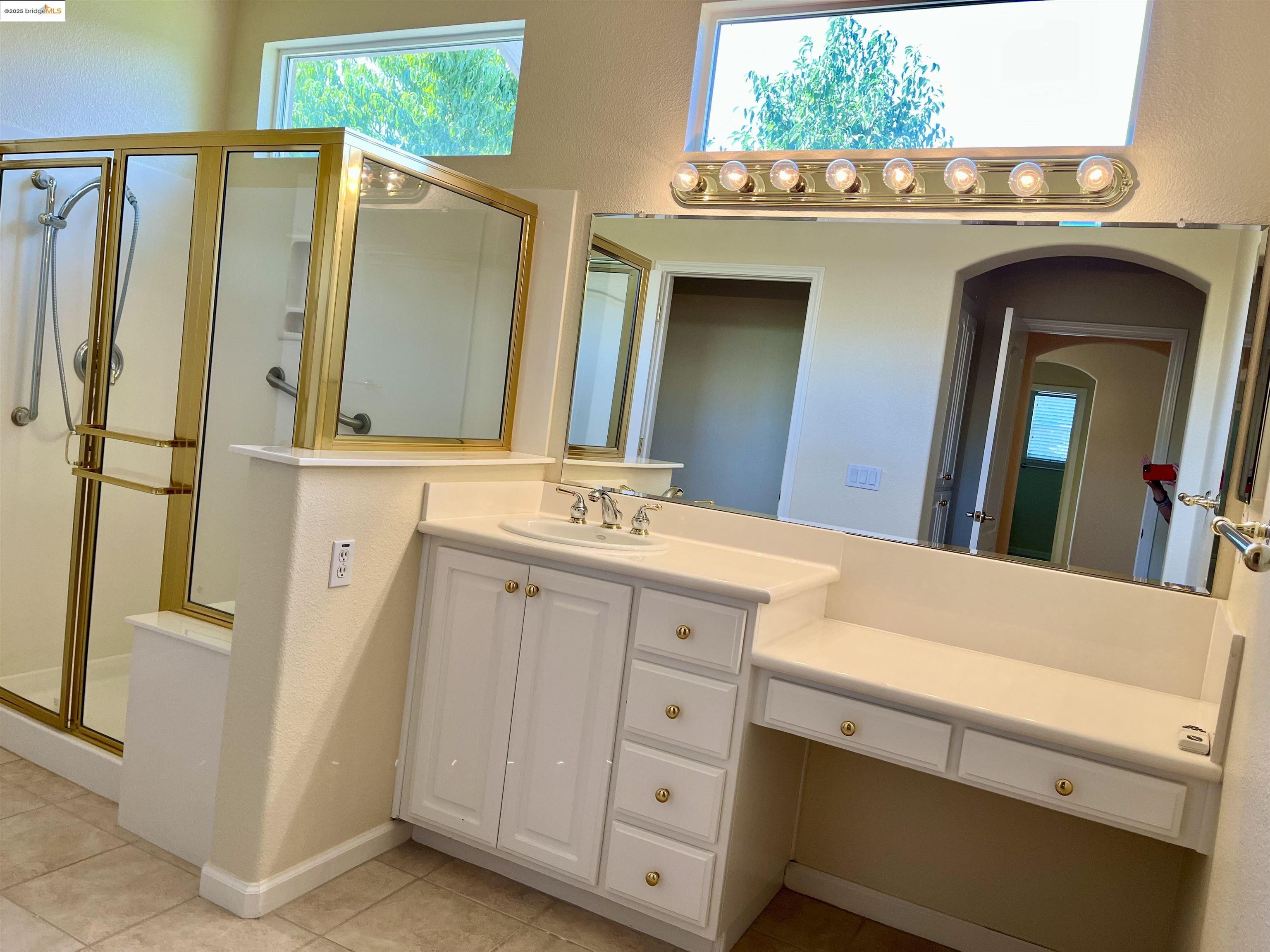 Detail Gallery Image 10 of 17 For 1381 Bonum Way, Brentwood,  CA 94513 - 2 Beds | 2 Baths