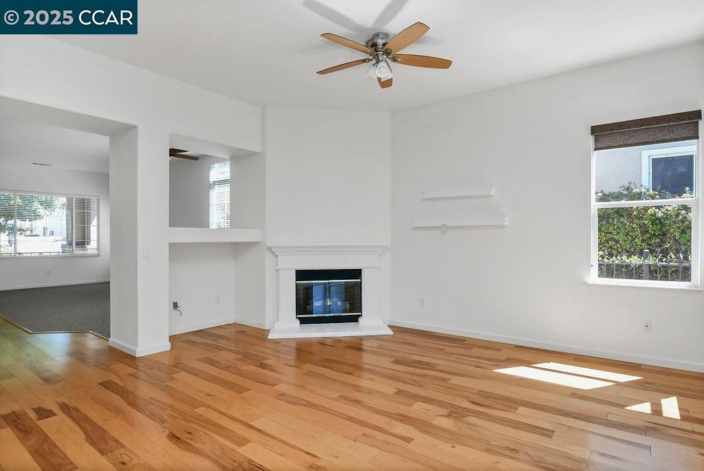 Detail Gallery Image 10 of 37 For 598 Valmore Pl, Brentwood,  CA 94513 - 2 Beds | 2 Baths